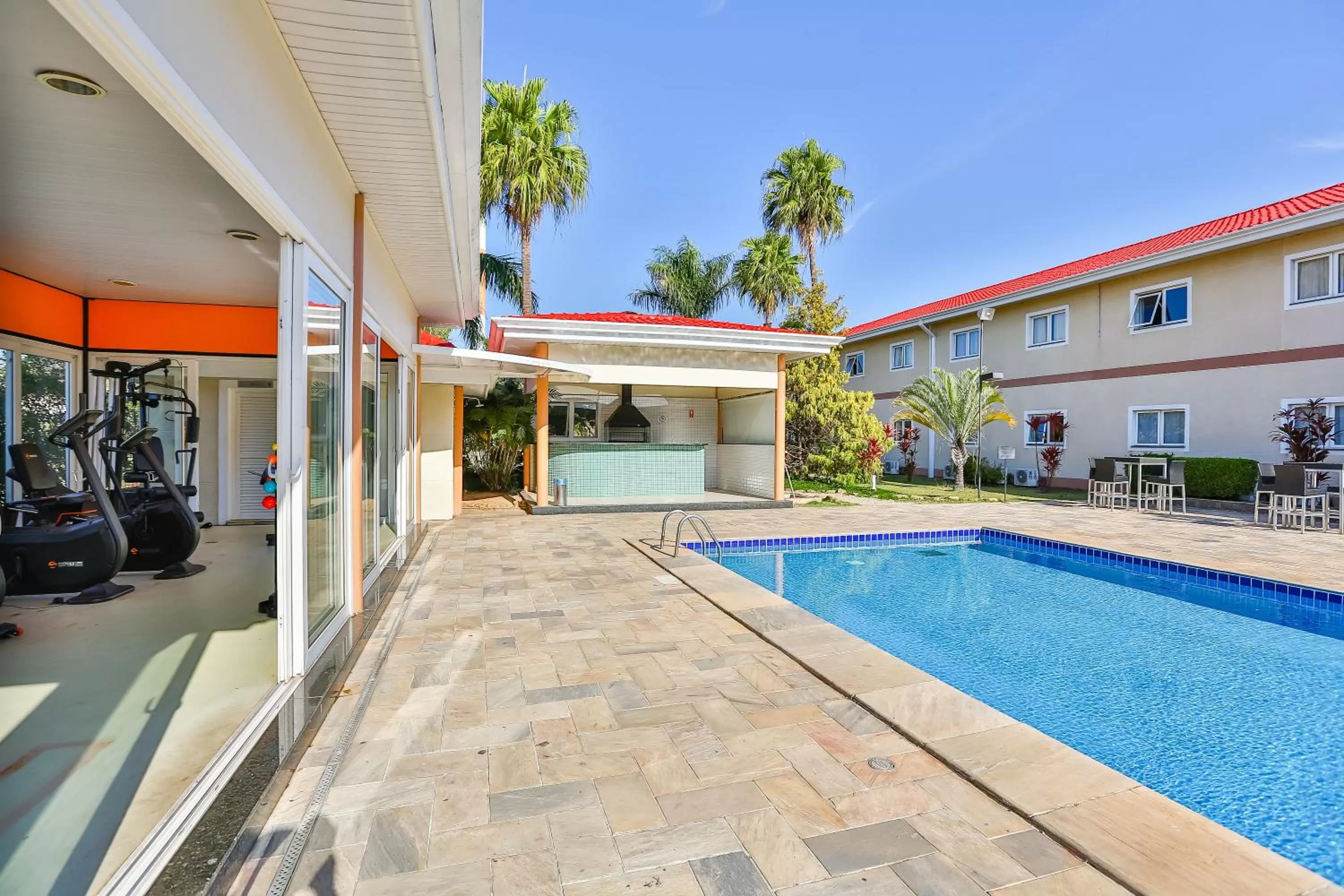 Fitness centre/facilities in Red Roof Inn Jundiaí