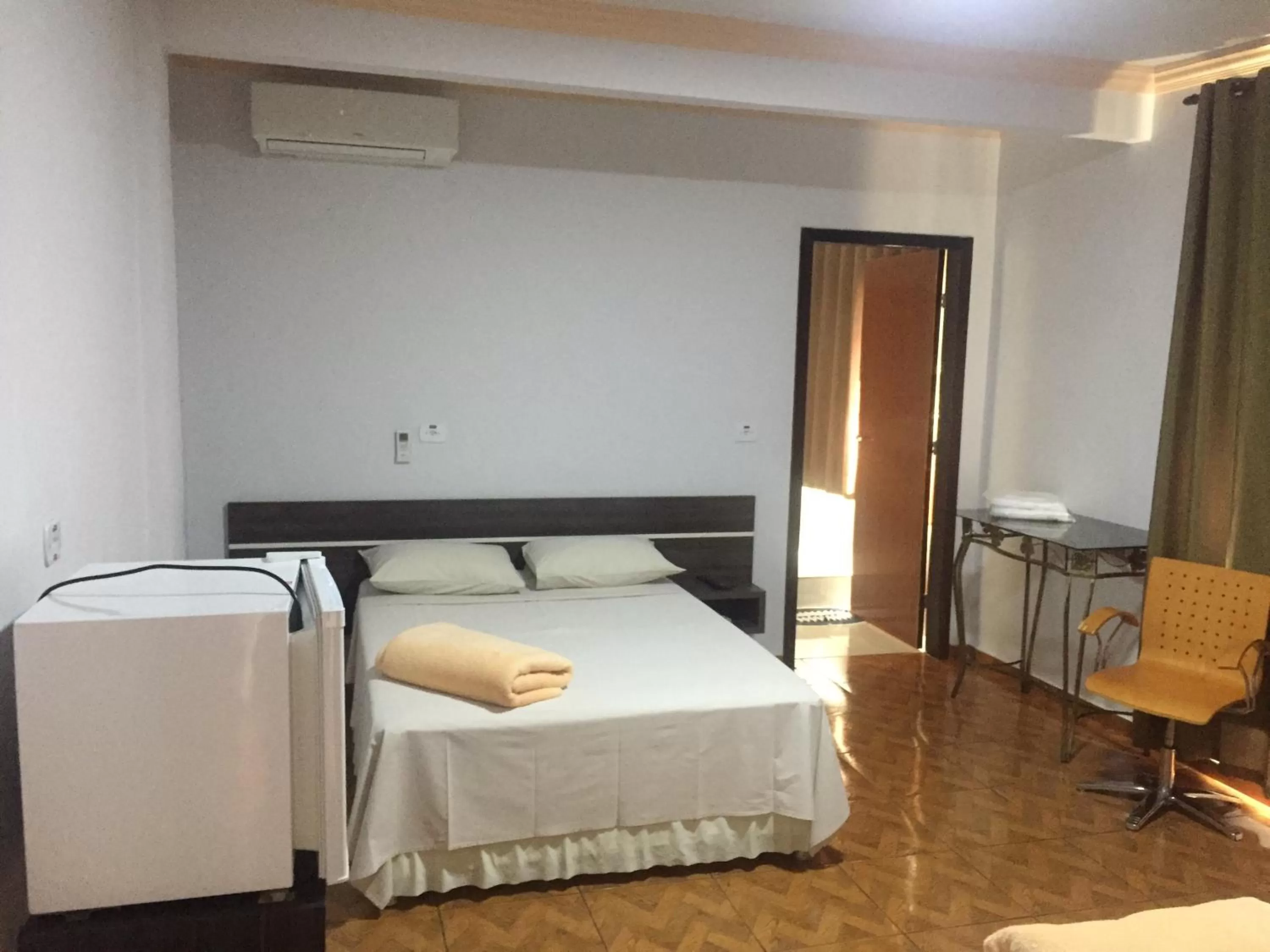 Bed in Hotel Paradizzo