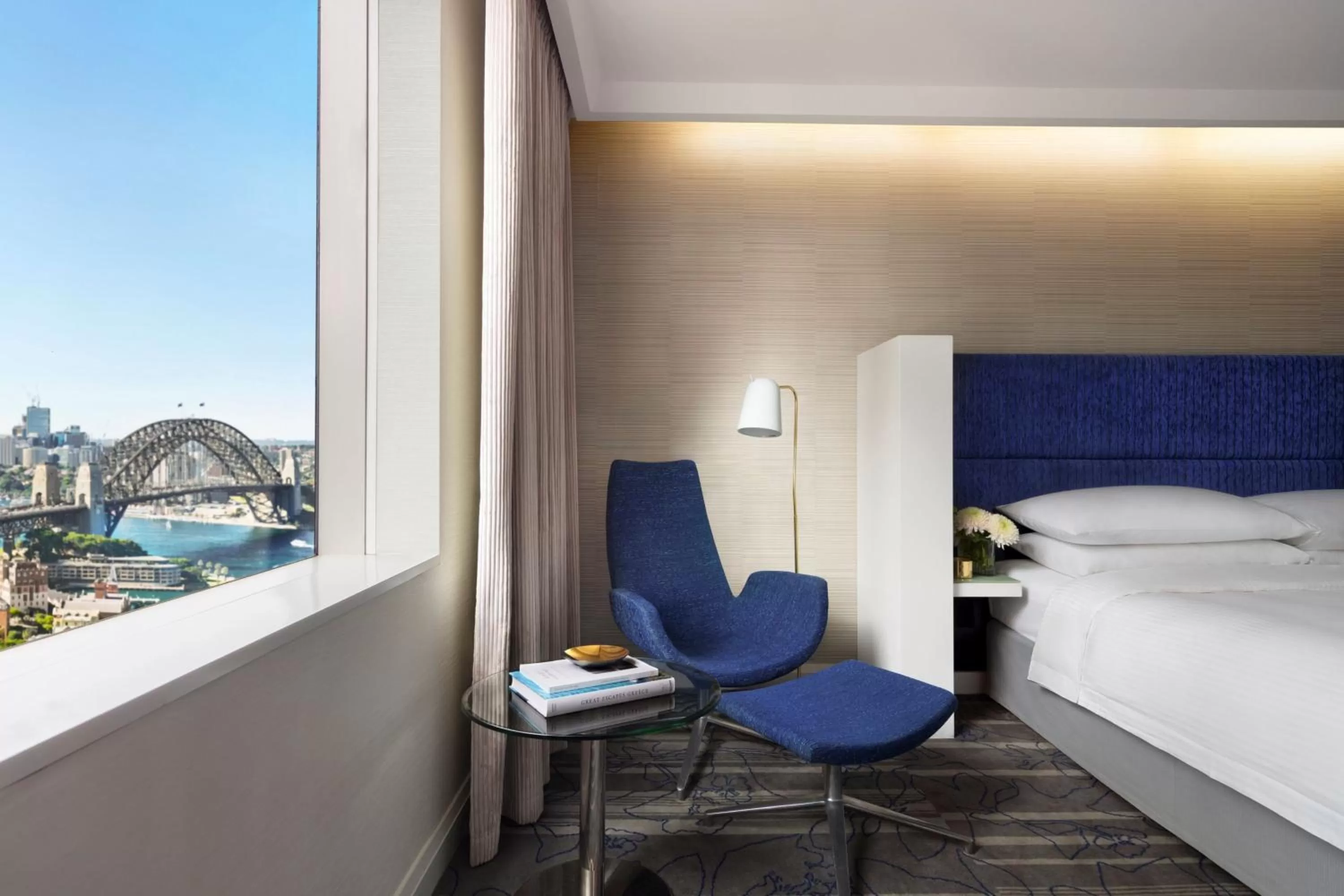 Photo of the whole room, Bed in Sydney Harbour Marriott Hotel at Circular Quay