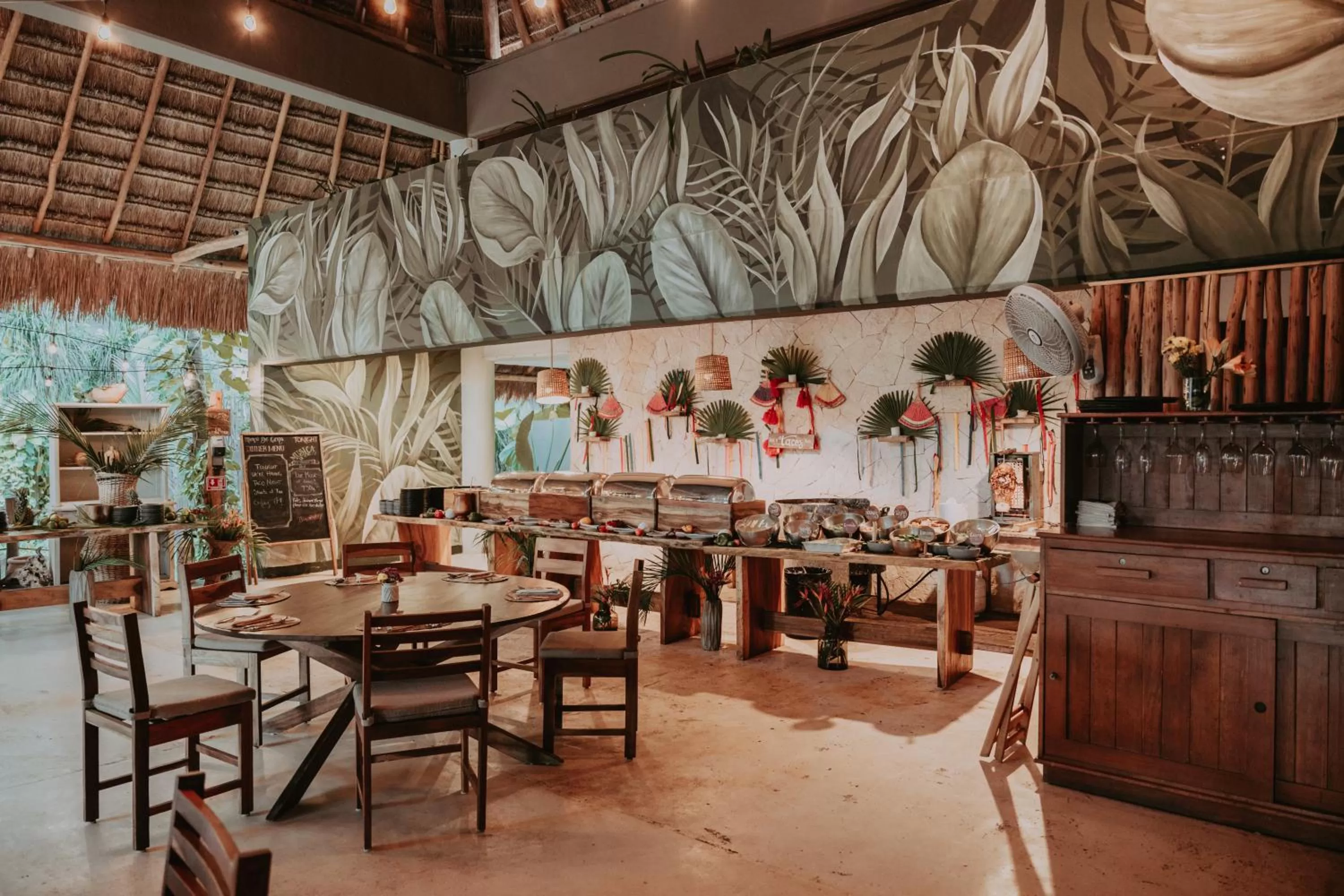 Breakfast in Petit Lafitte Beach Front Hotel & Bungalows