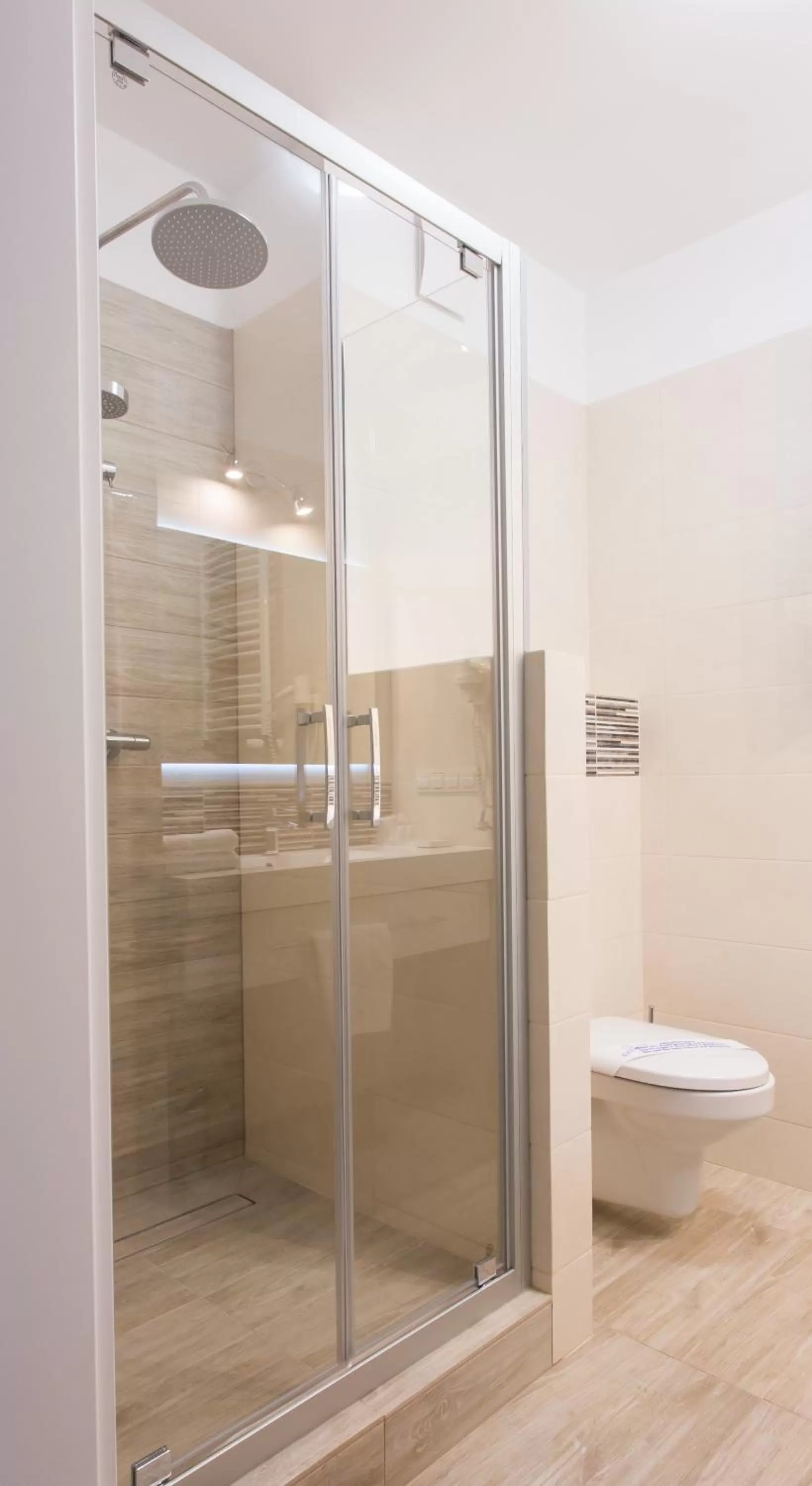 Bathroom in Hotel IOR