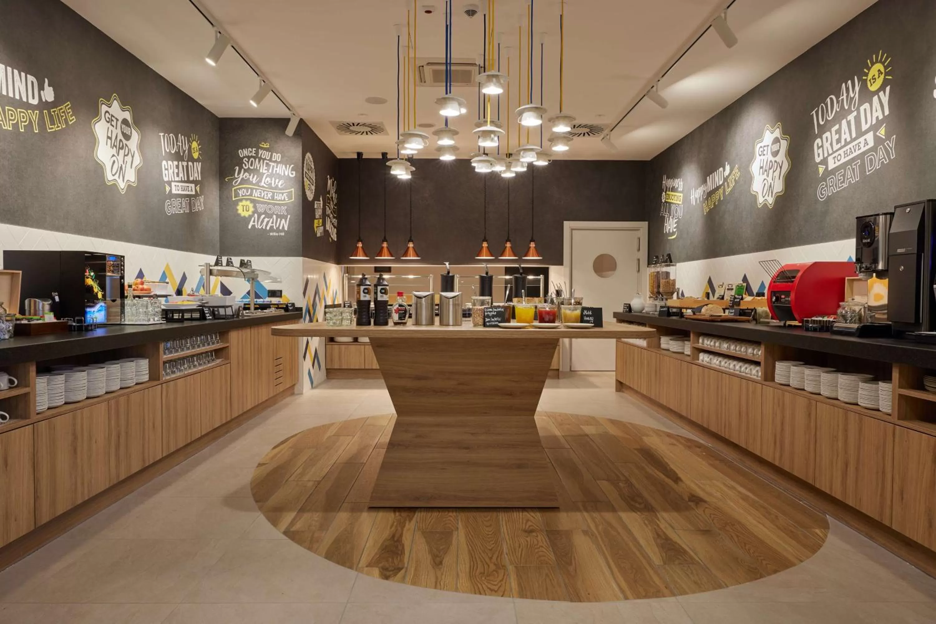 Breakfast in Hampton By Hilton Poznan Swarzedz