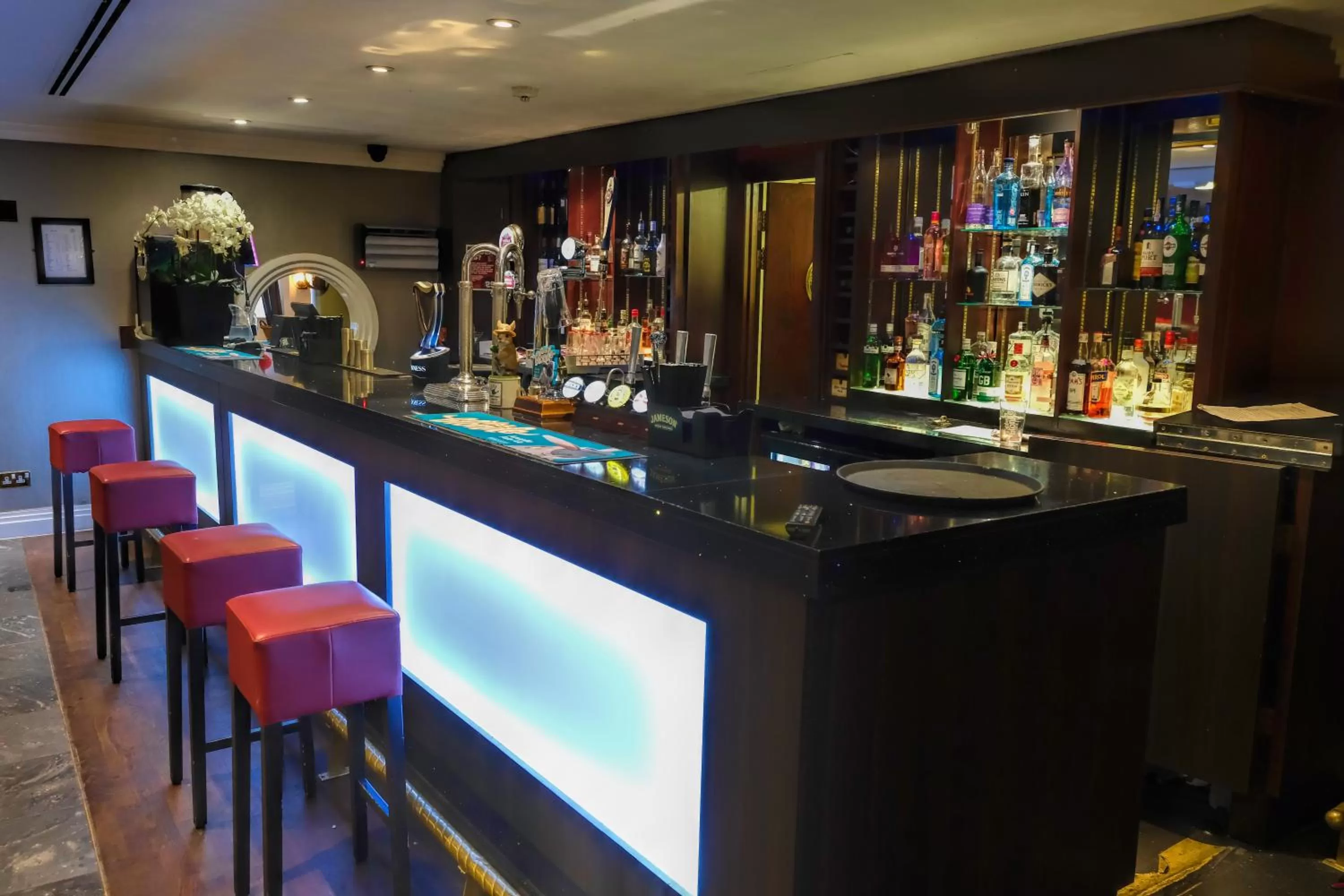 Restaurant/places to eat in Crowne Plaza Liverpool - John Lennon Airport by IHG