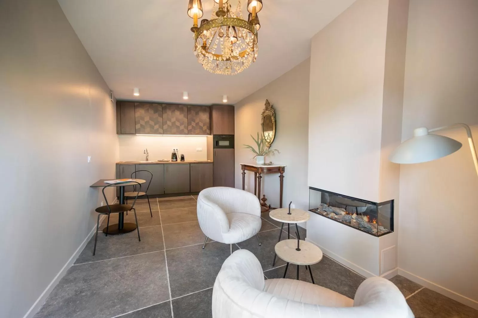 les Myrrhophores et Spa, Chambres d'Hôtes et Gîtes de charme