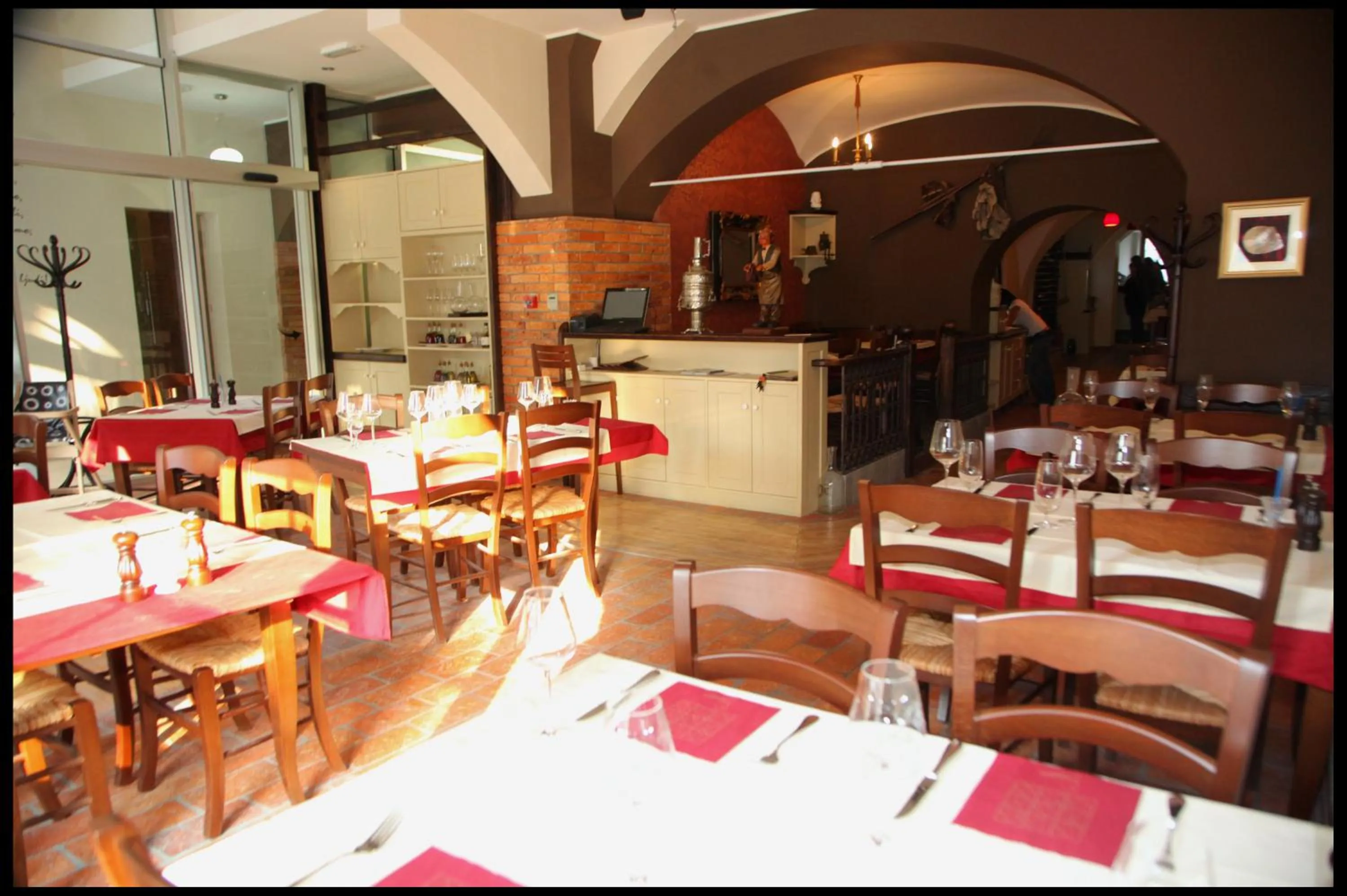 Restaurant/places to eat in Hotel Actum