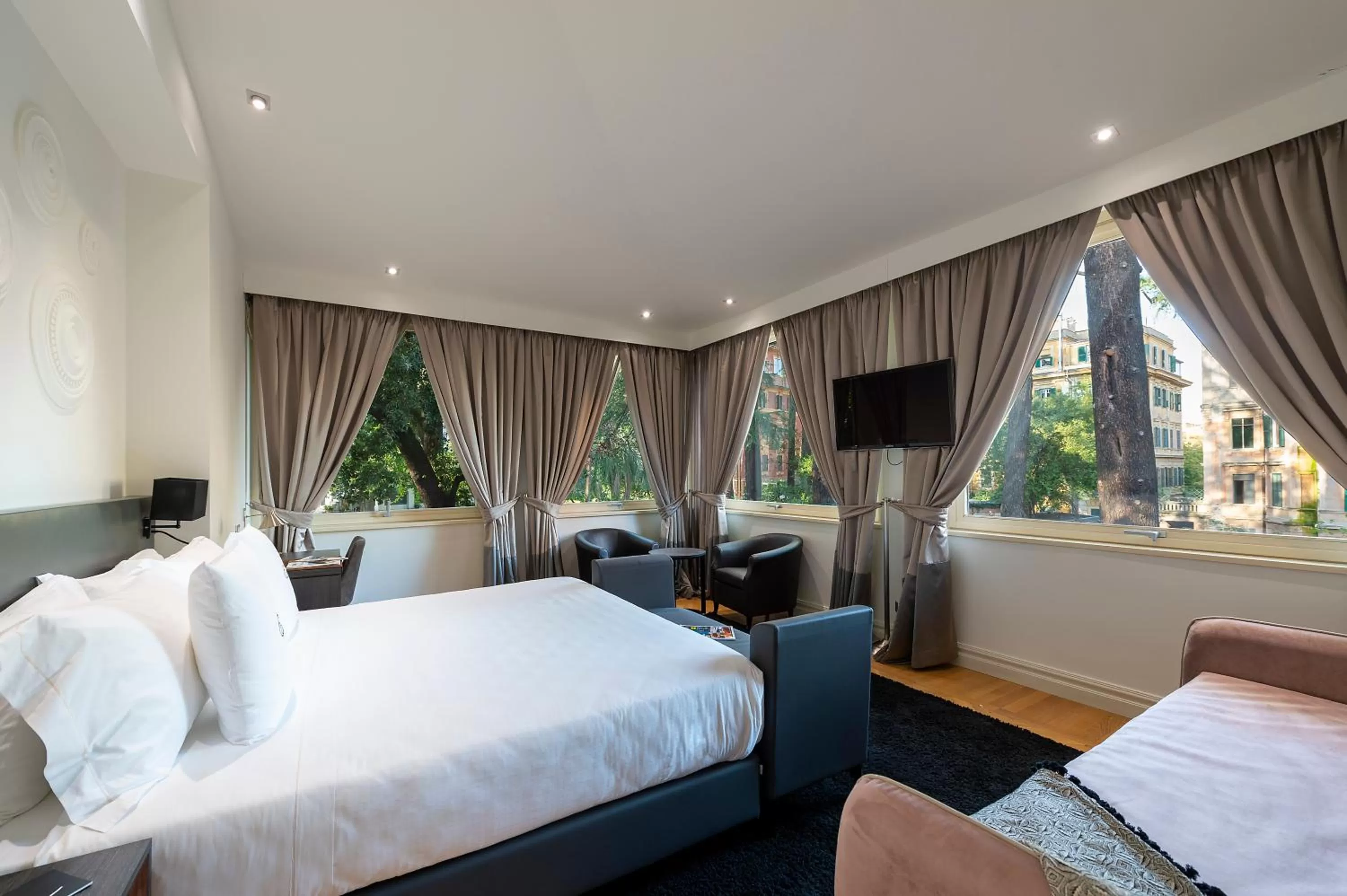 Junior Suite with Garden View in Hotel Principe Torlonia