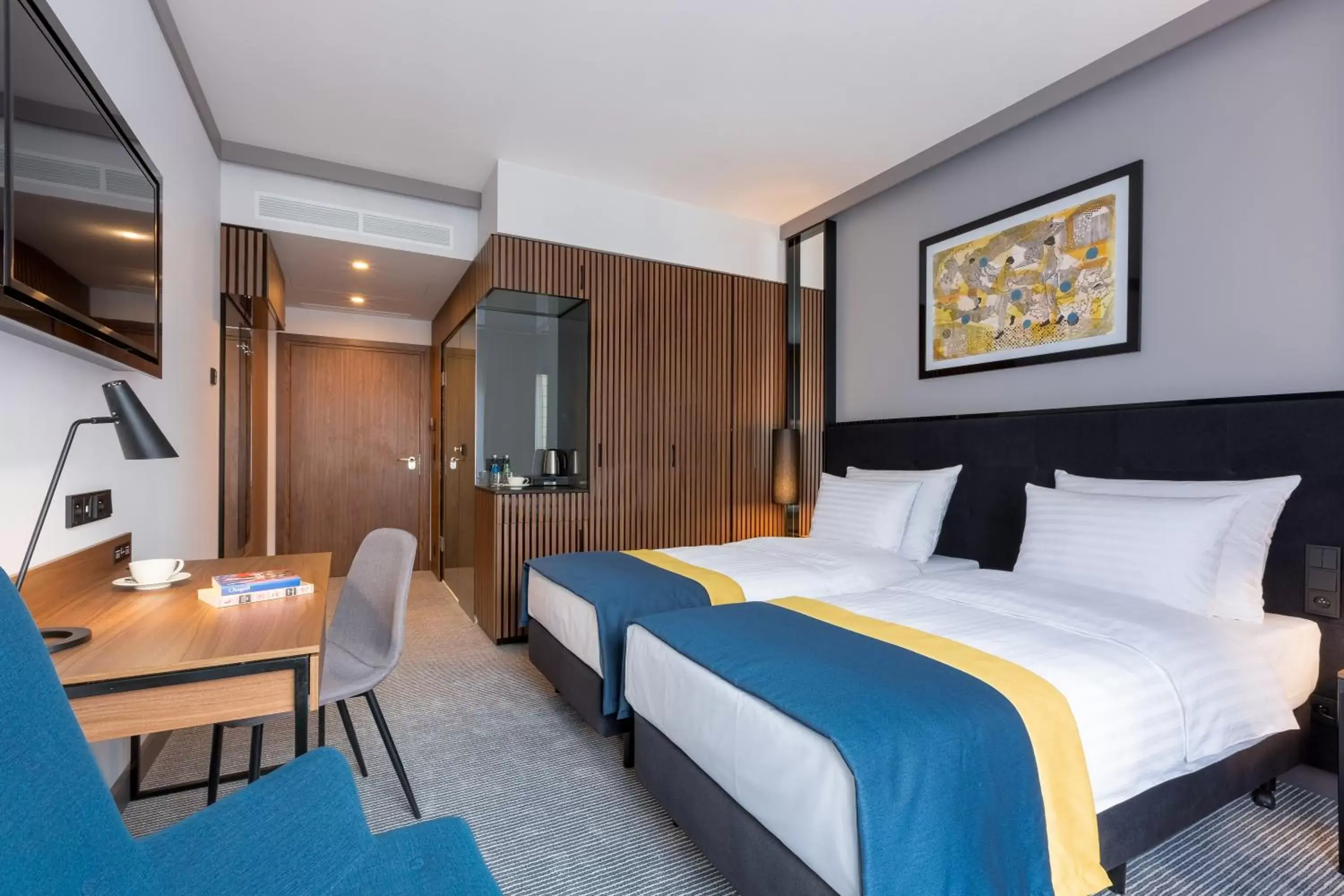 Double Room - Single Use in Grand Ascot Hotel Double Room - Single Use in Grand Ascot Hotel