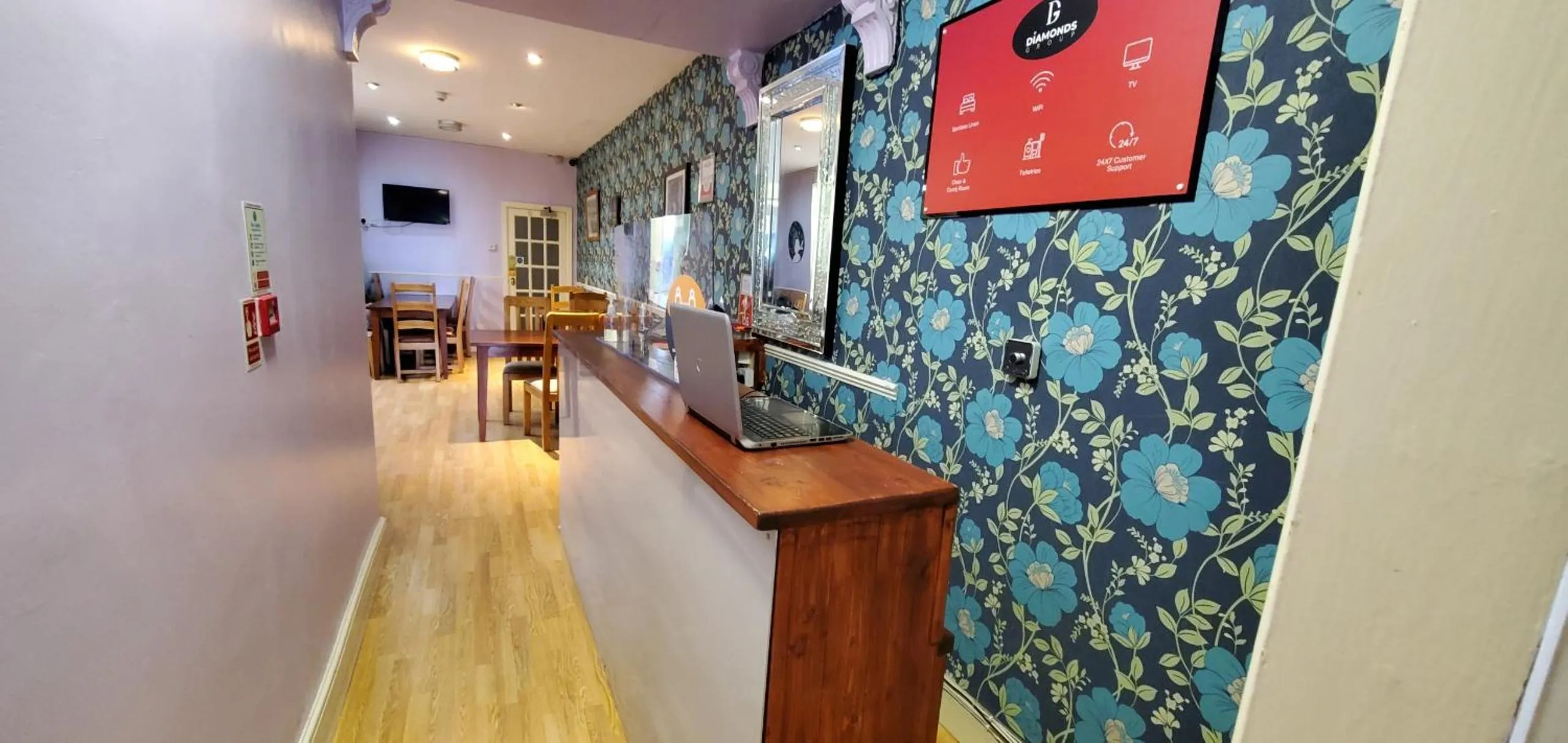 Lobby or reception in Diamonds Guest House