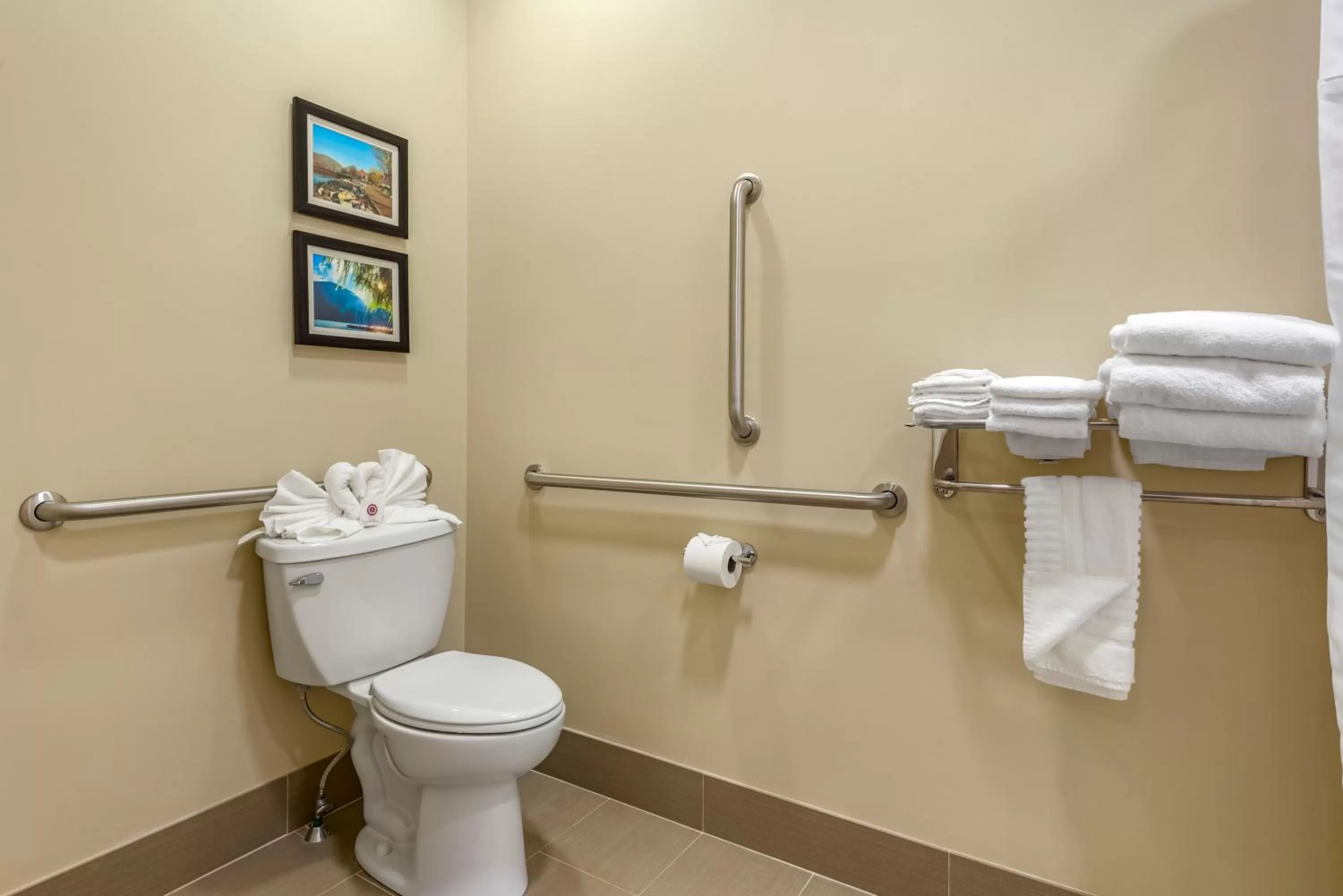 Bathroom in Comfort Inn Brewster