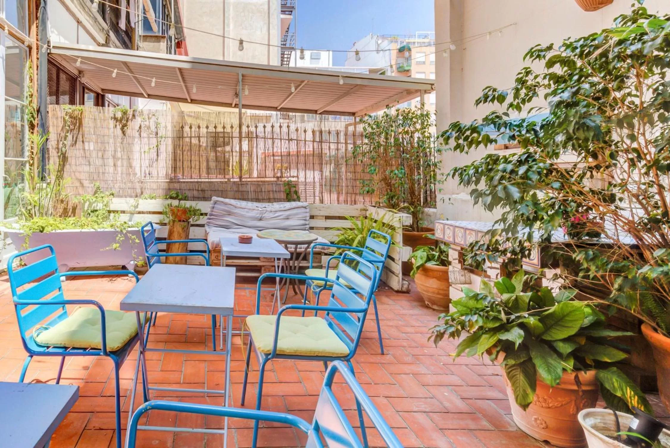 Patio in Factory Suites Barcelona