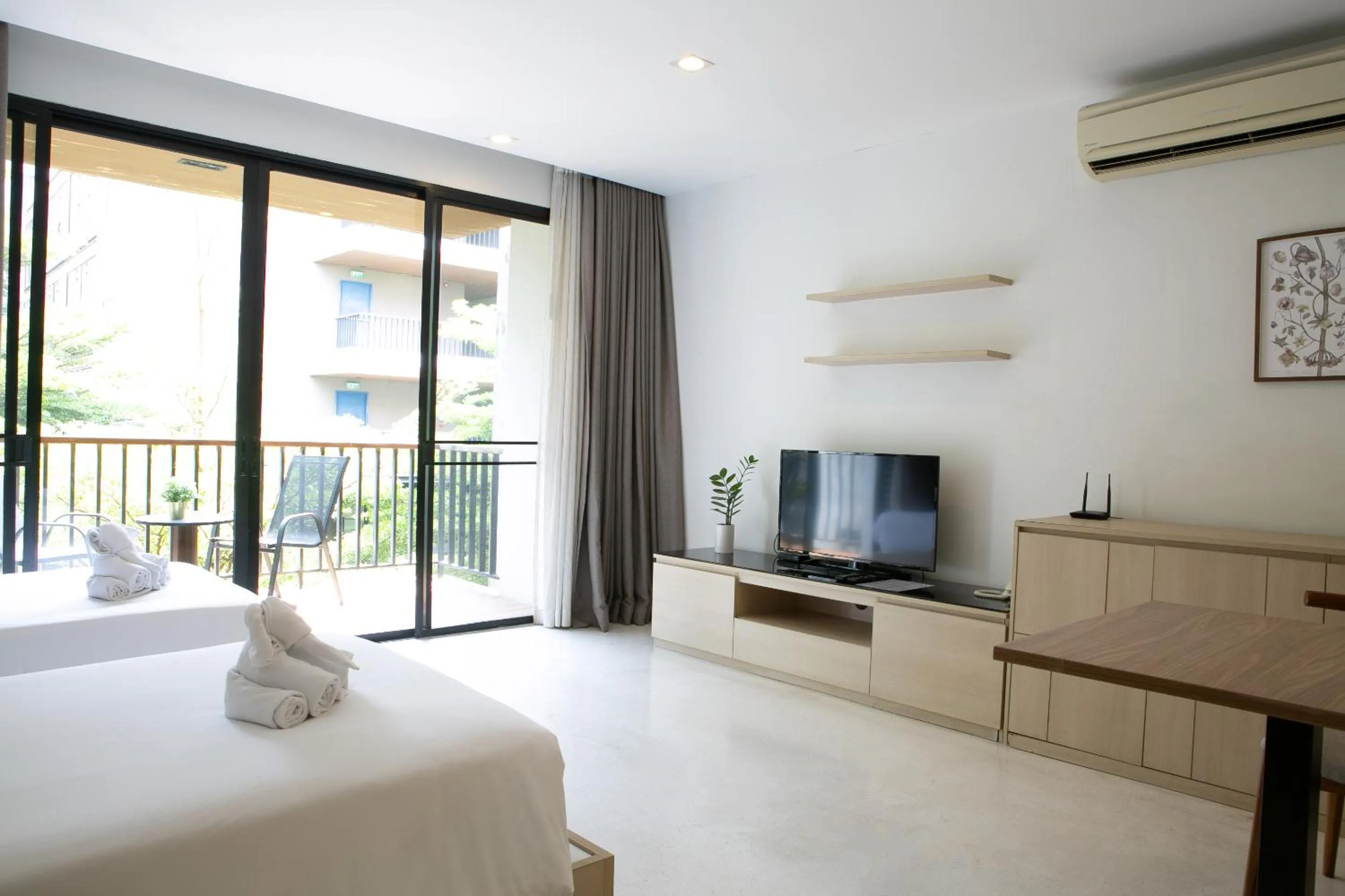 View (from property/room), Bed in The Silver Palm Wellness Resort