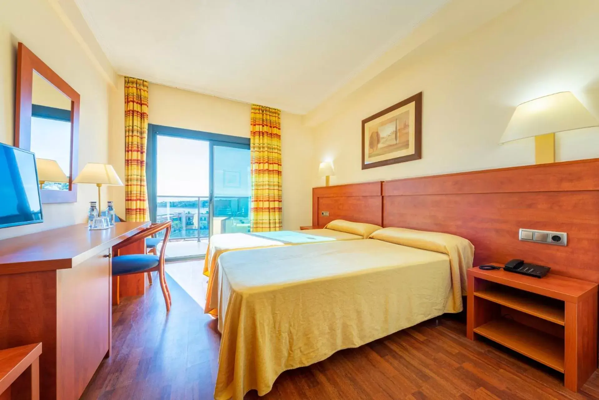 Double or Twin Room with Sea View (2 Adults + 1 Child) in Port Denia Double or Twin Room with Sea View (2 Adults + 1 Child) in Port Denia