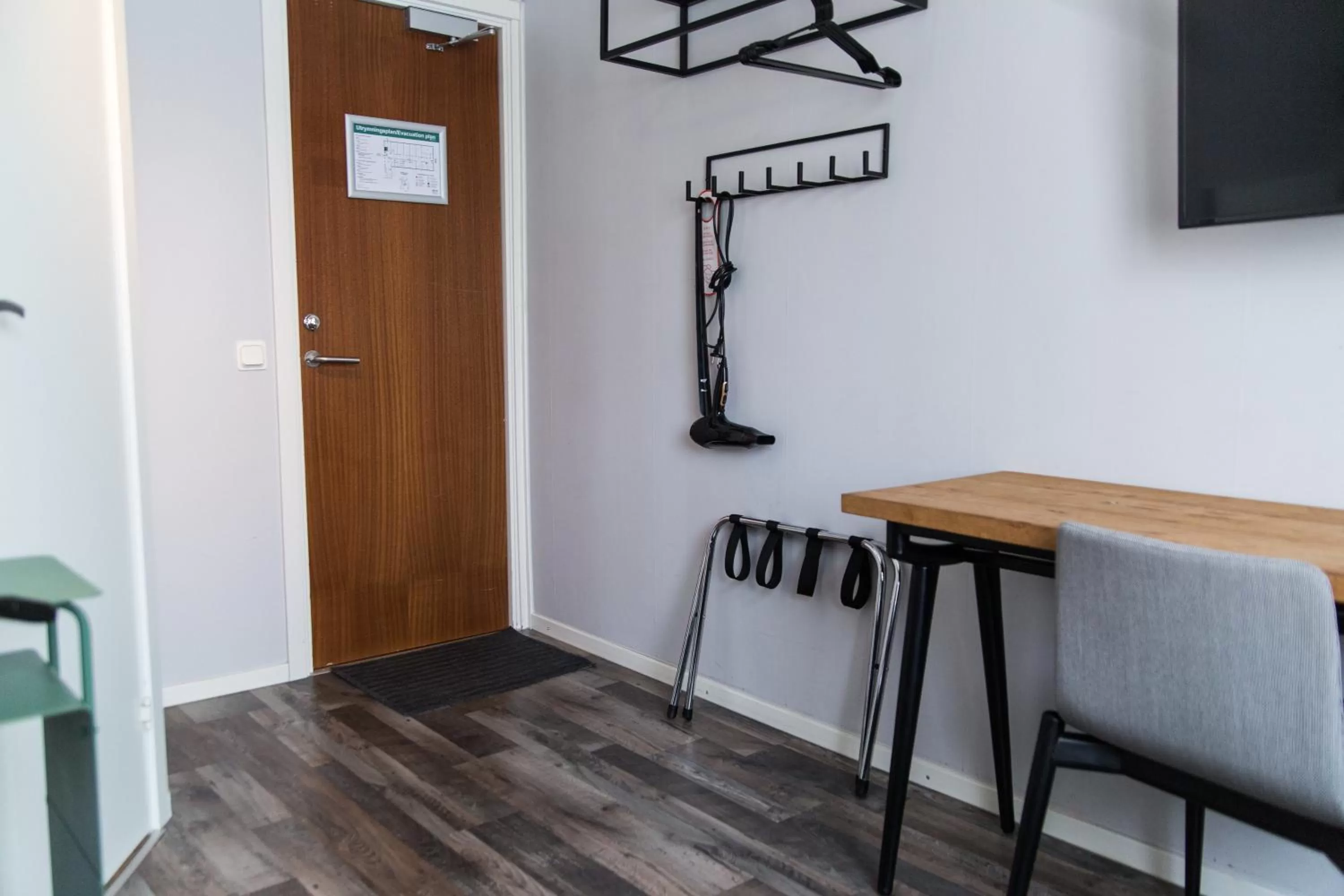 Property building in SPiS Hotel & Hostel