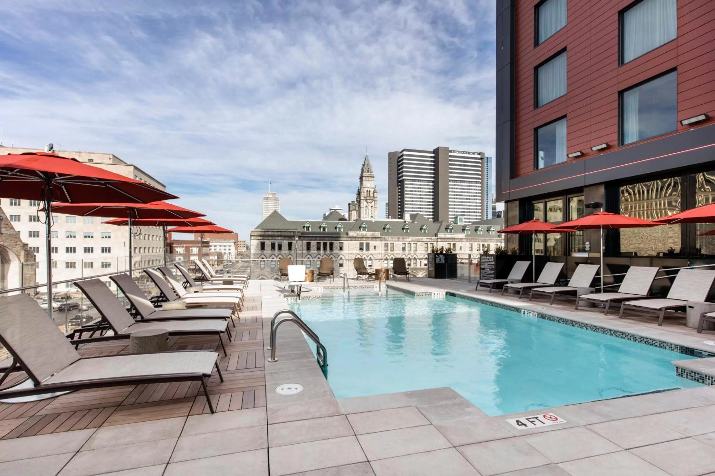Swimming pool in Cambria Hotel Nashville Downtown