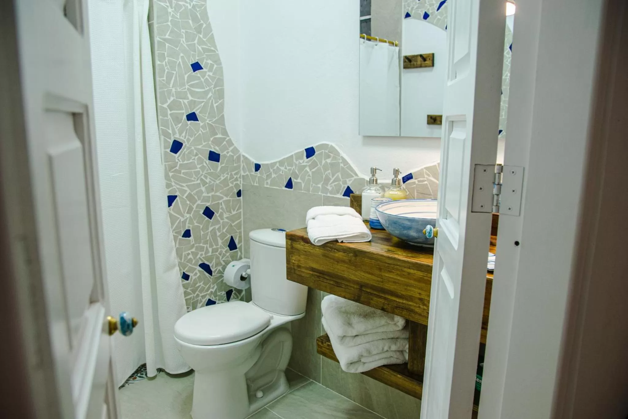 Bathroom in El Despertar Hotel