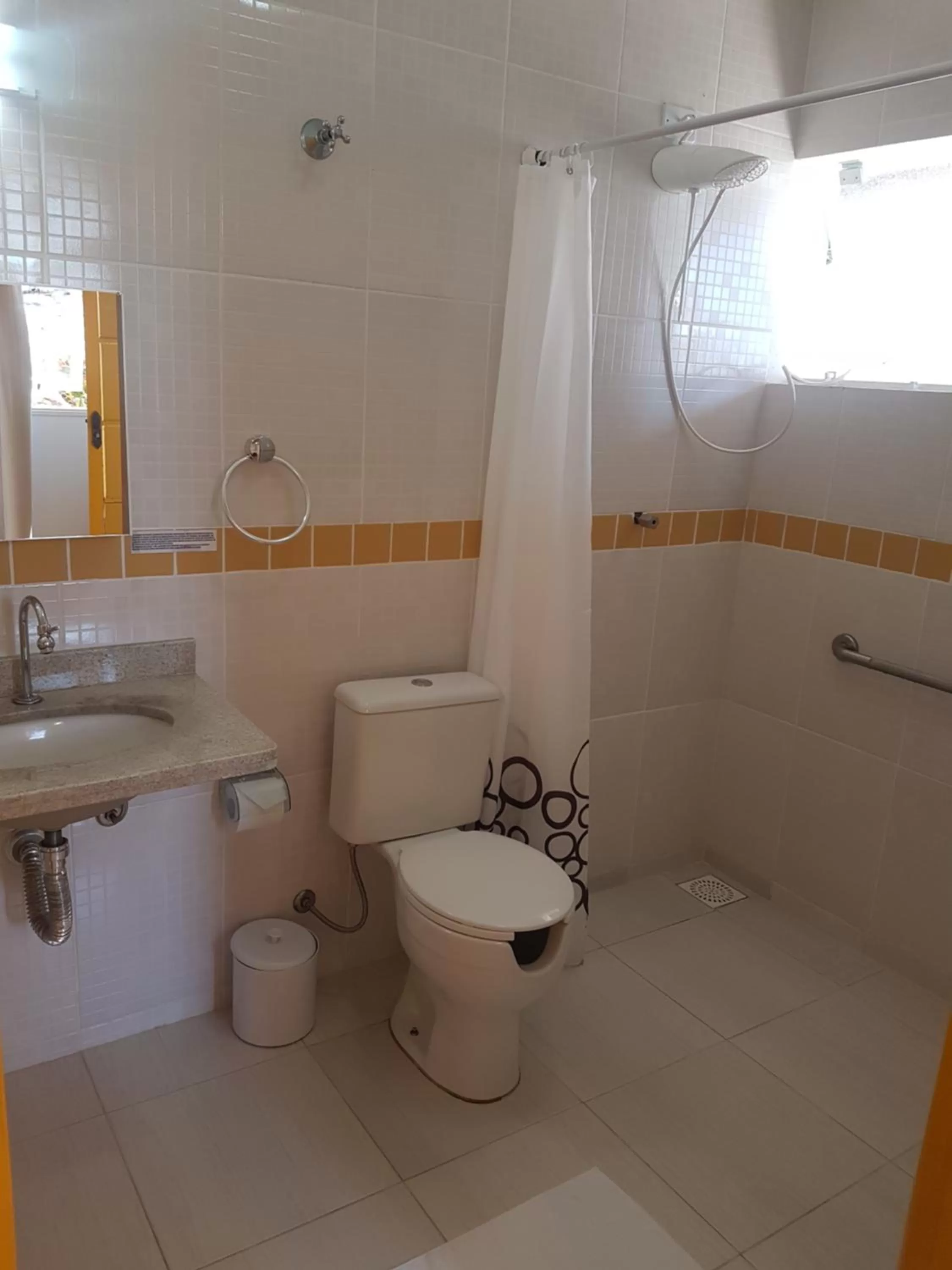 Bathroom in Hotel e Pousada Pouso54