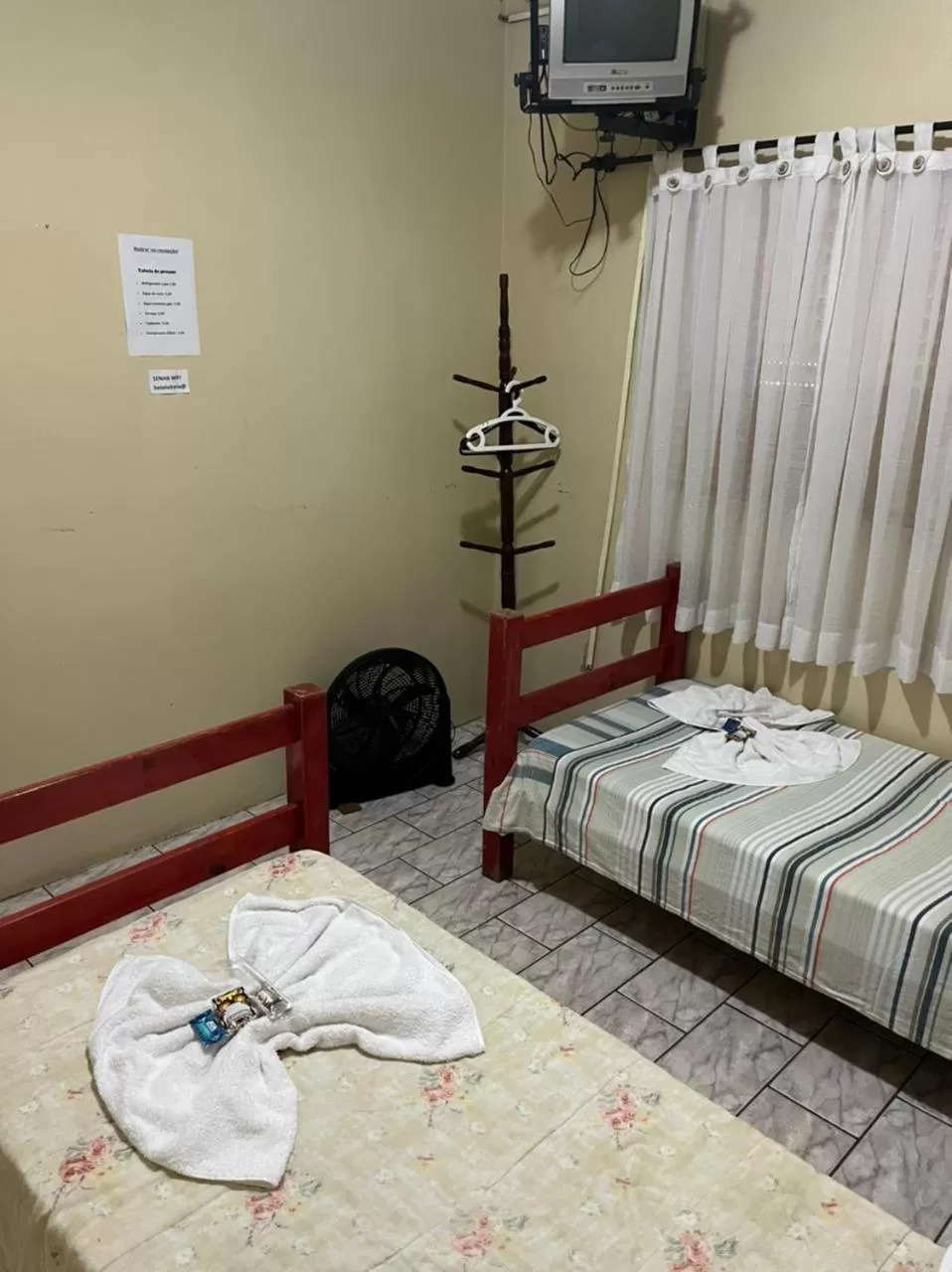 Bed in Hotel Vitória