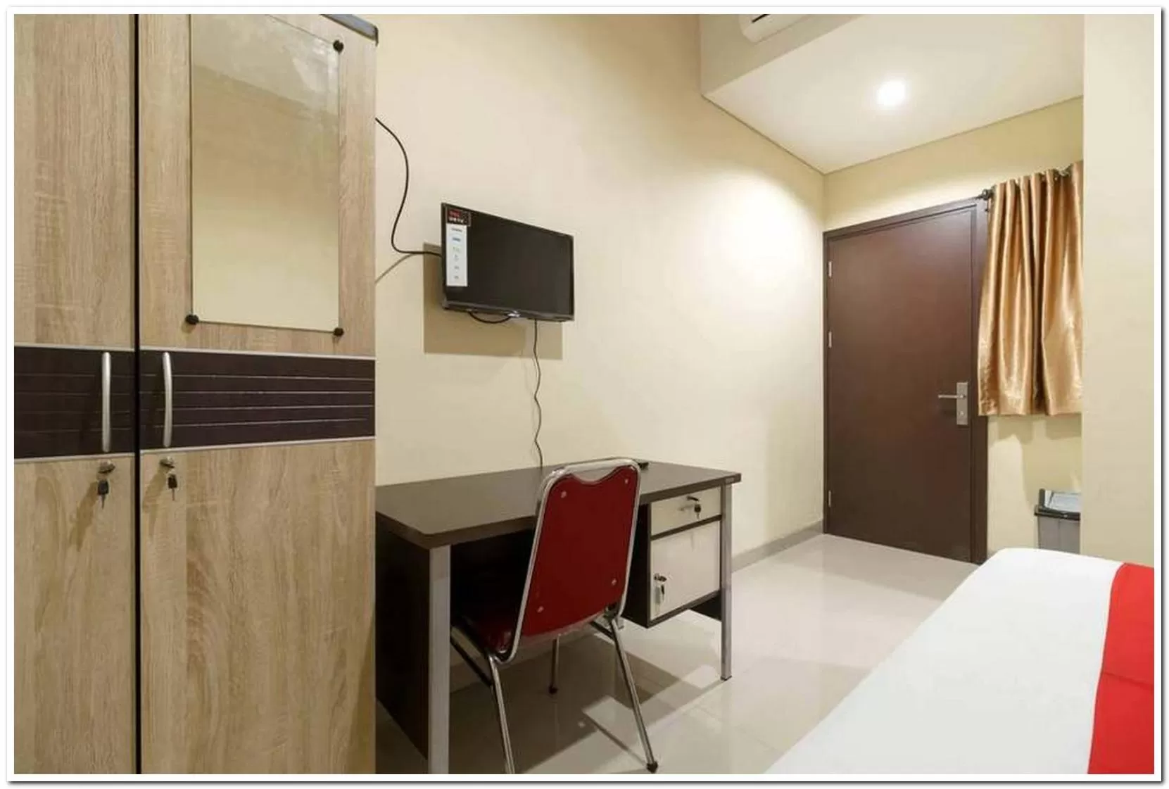 Bedroom in KoolKost At Karang Tengah Tangerang