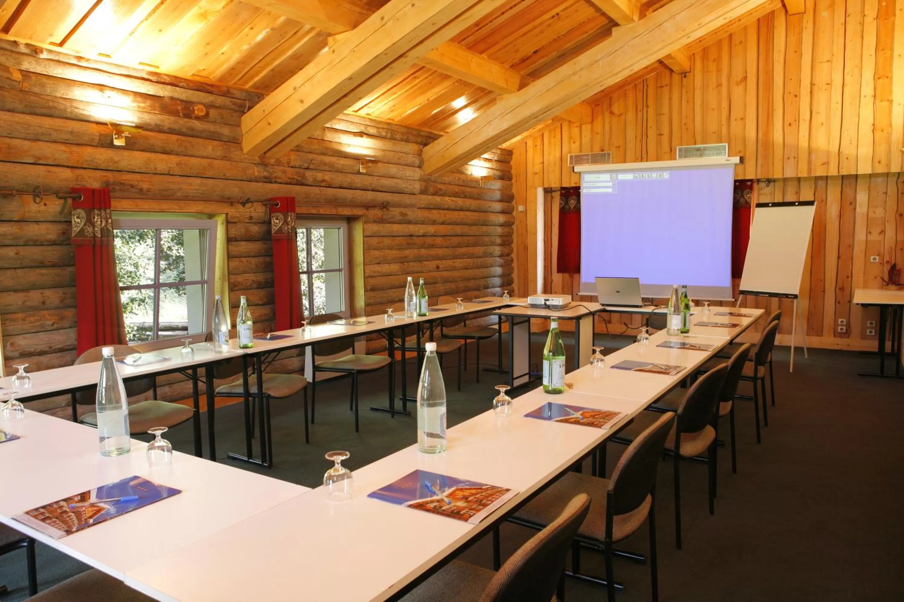 Business facilities in Hôtel Le Labrador