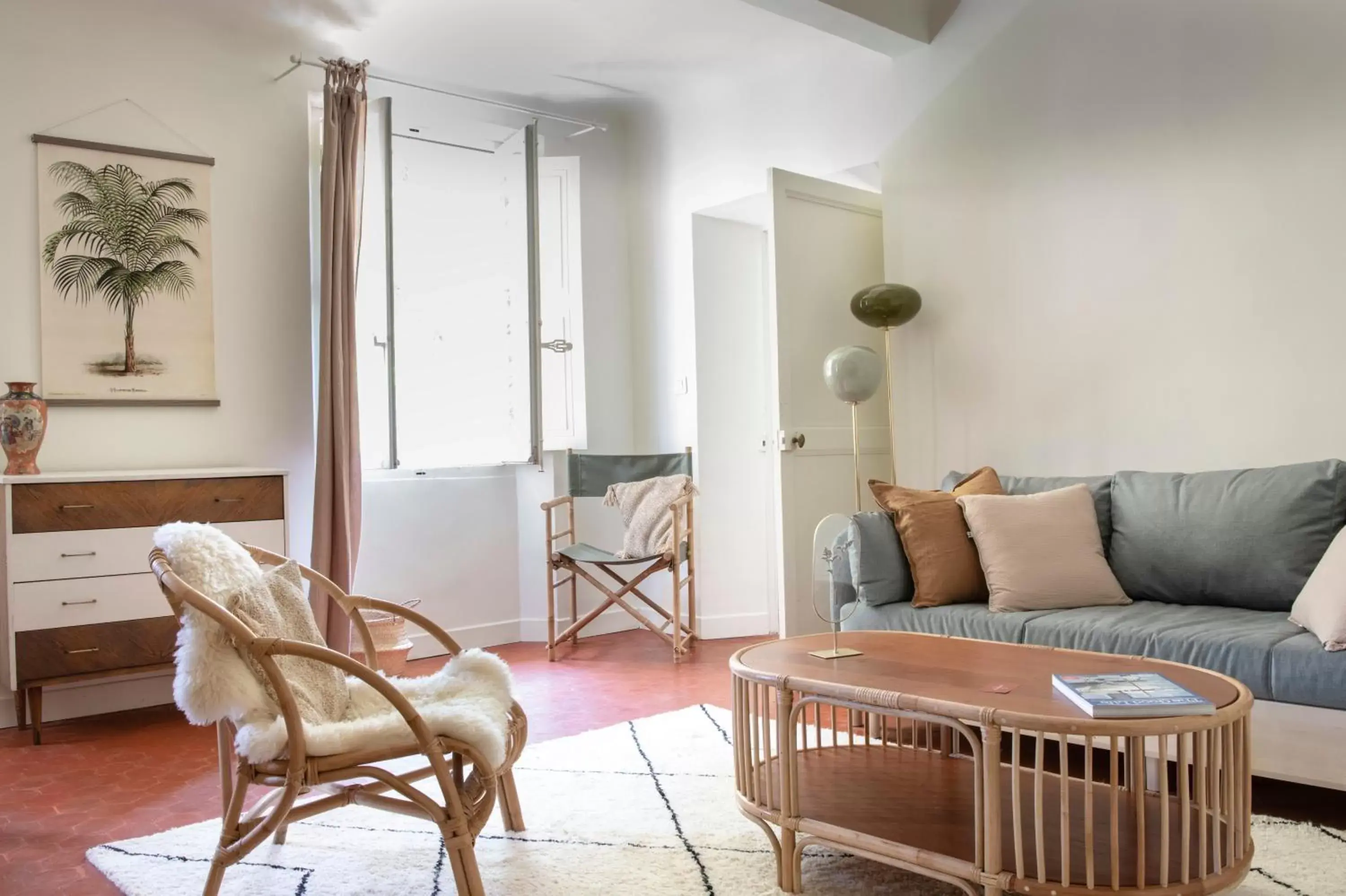 Apartment with Pool View in Maison Sumiane Apartment with Pool View in Maison Sumiane