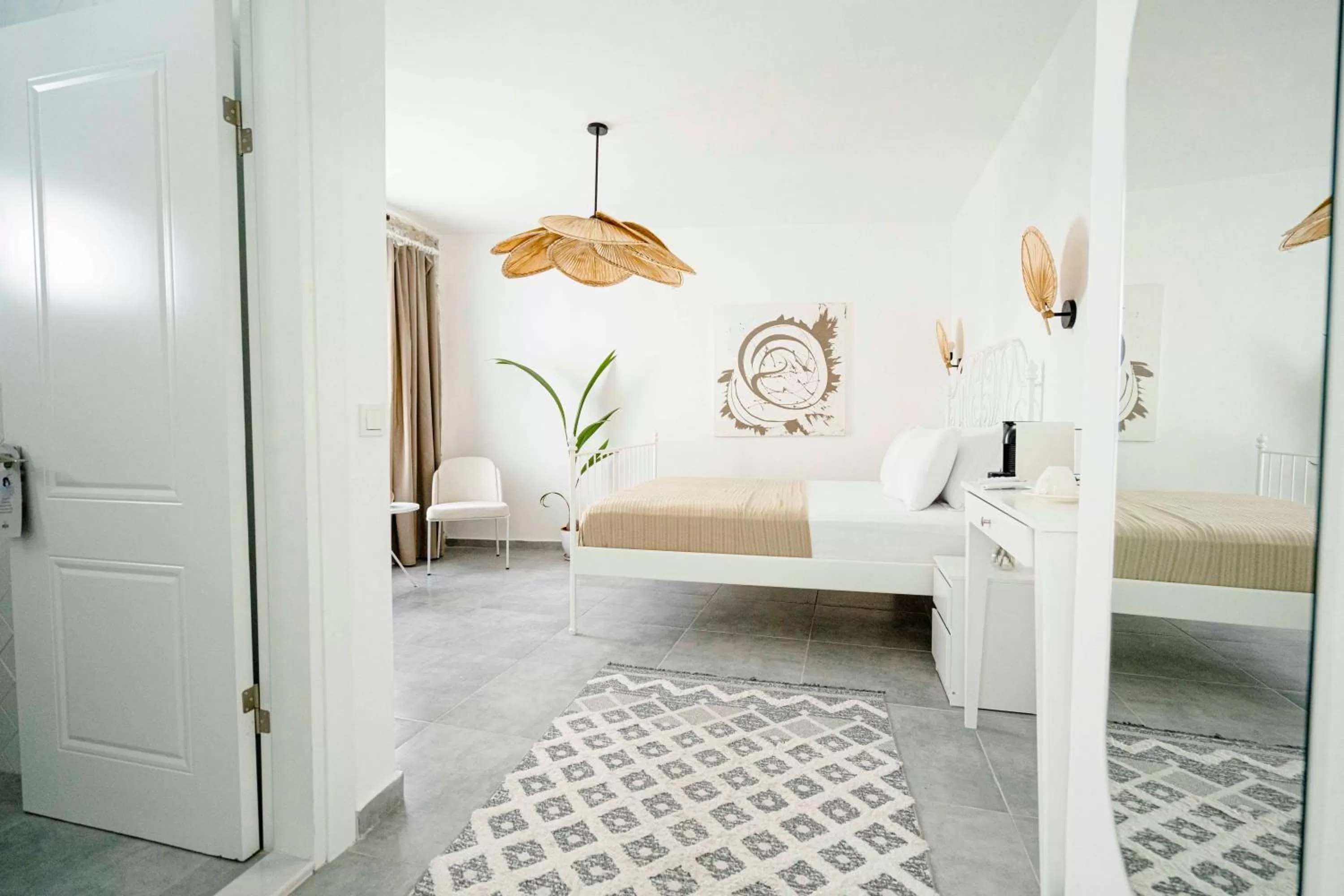 Bed in Voger Alaçatı Köyiçi