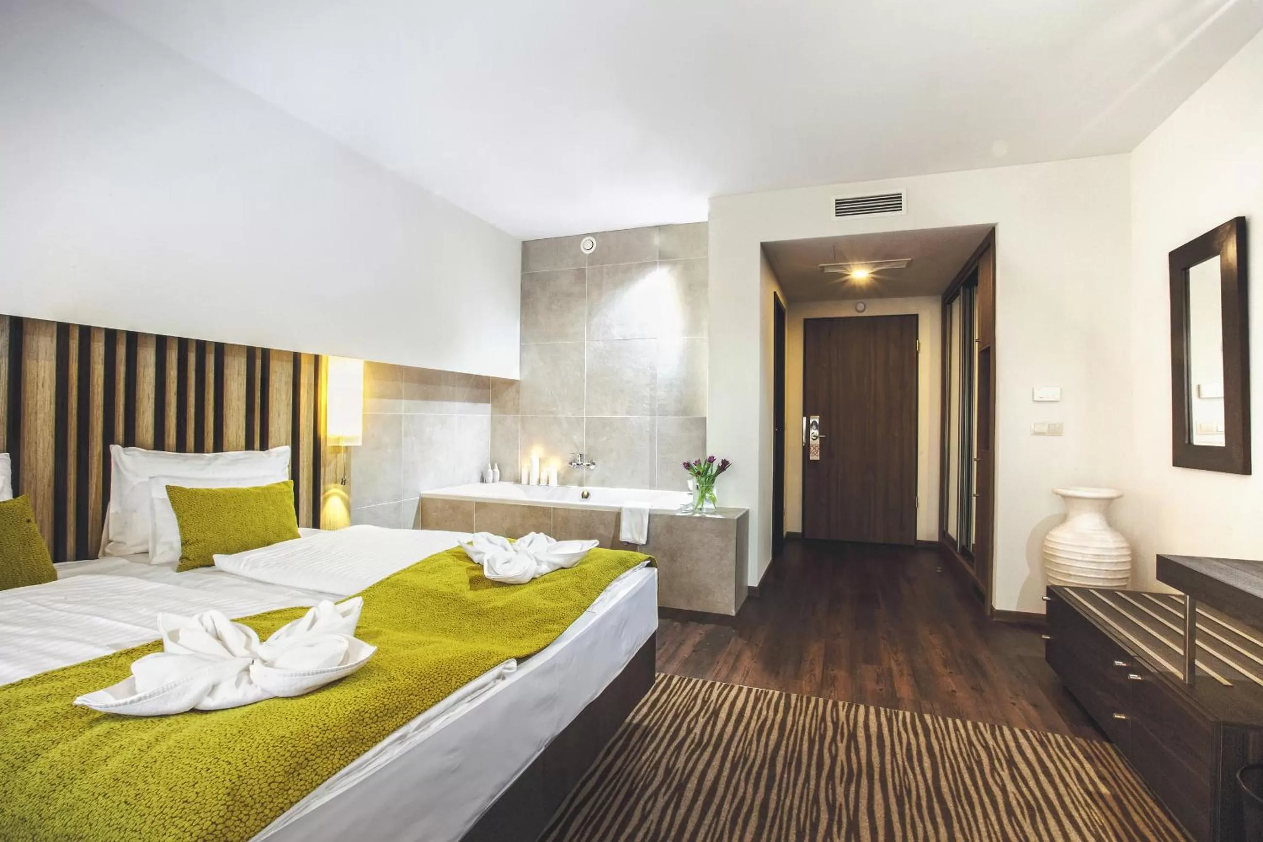 Bedroom, Bed in Caramell Premium Resort