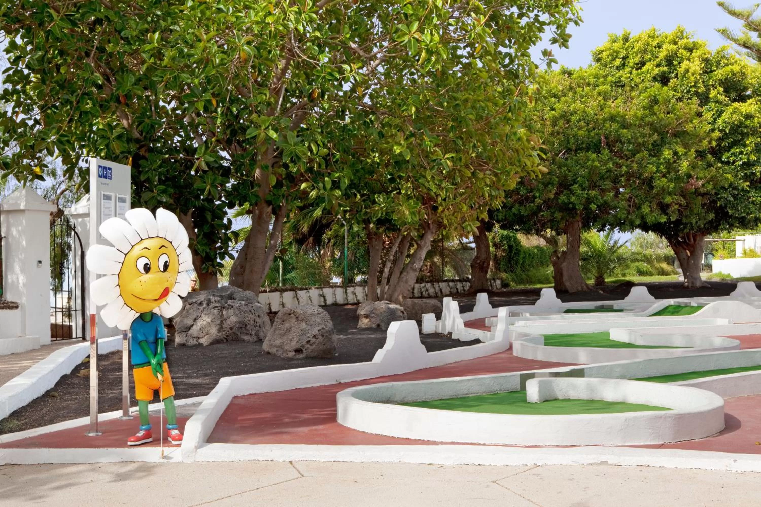 Garden in H10 Lanzarote Princess