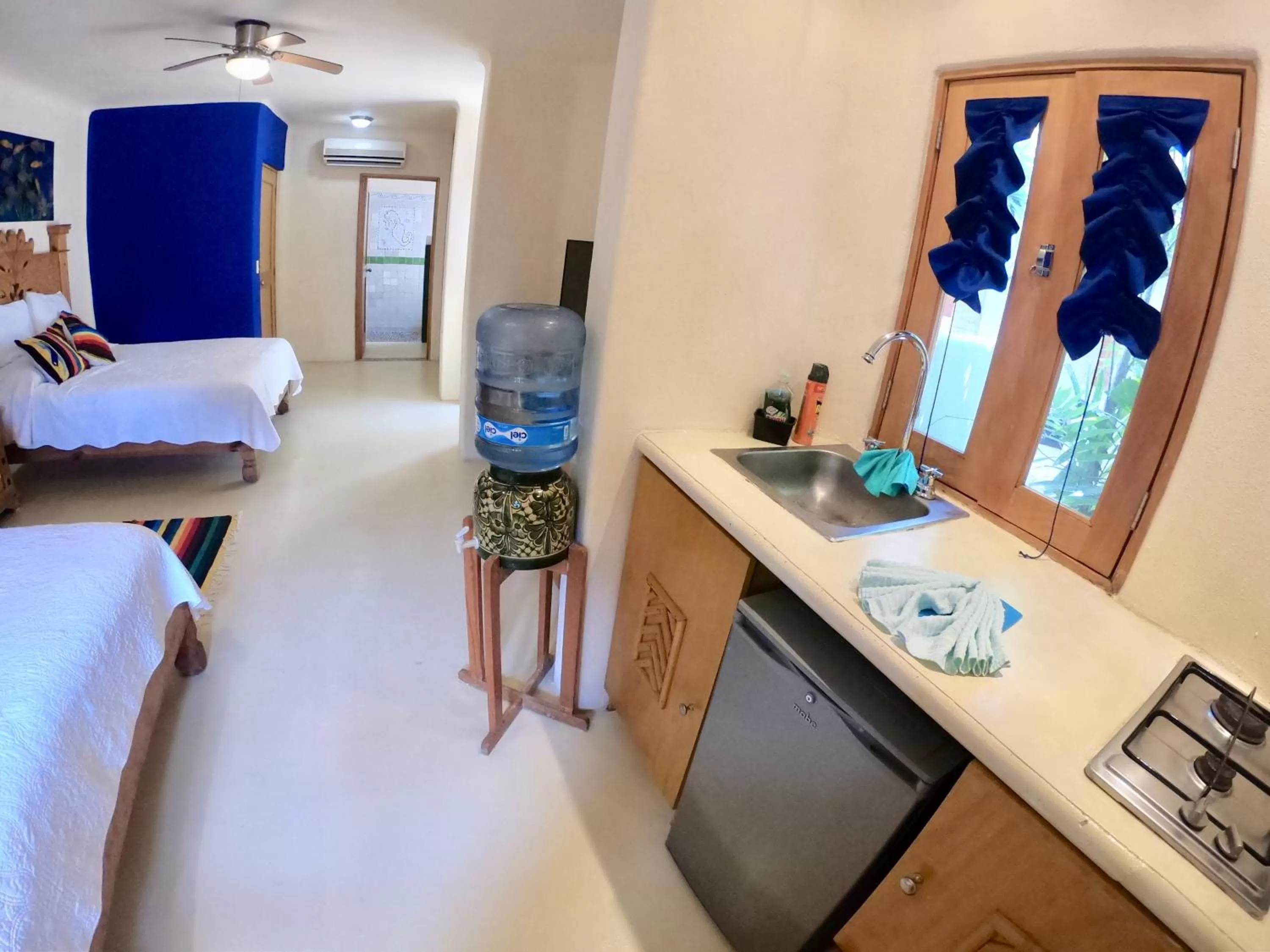 Bathroom, Kitchen/Kitchenette in Mar y Sueños