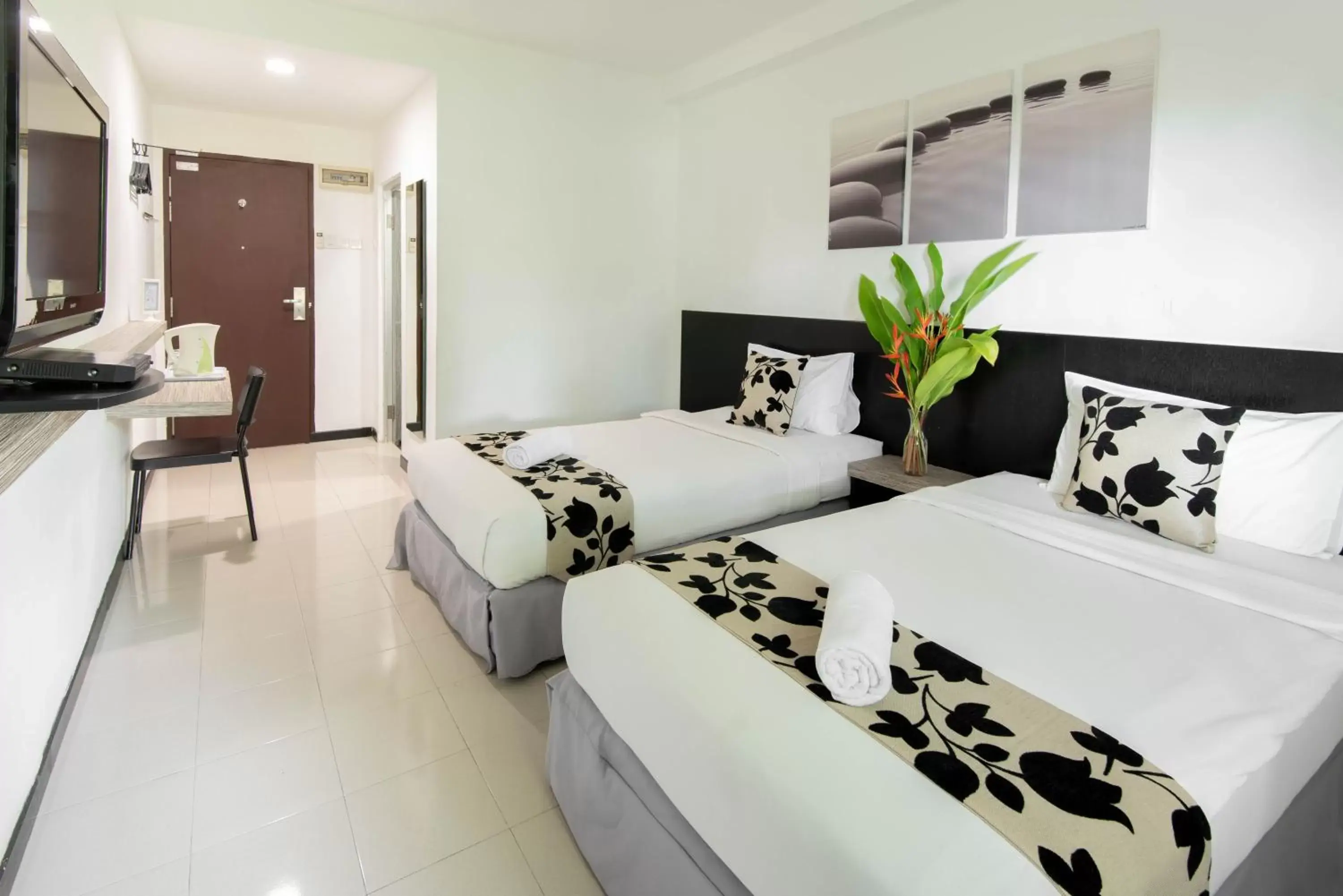 Standard Twin Room in Riverra Inn Langkawi Standard Twin Room in Riverra Inn Langkawi