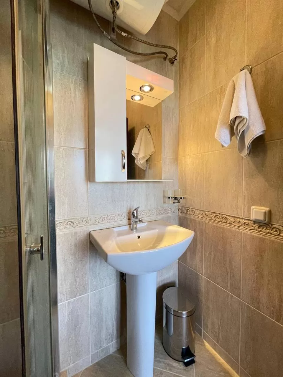 Shower in Ravda Family Resort. Park&Sea