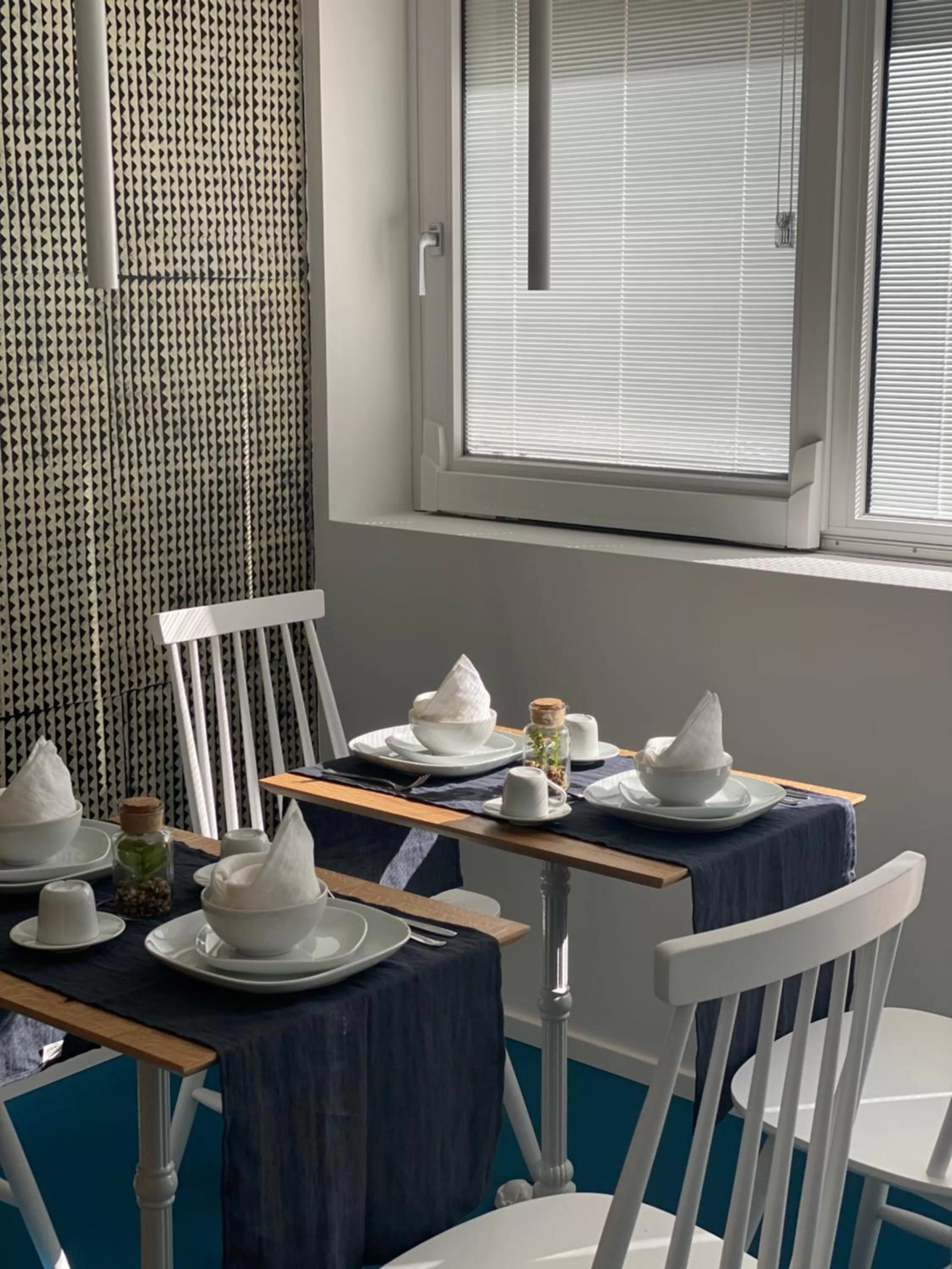 Breakfast, Restaurant/Places to Eat in Near Ortigia