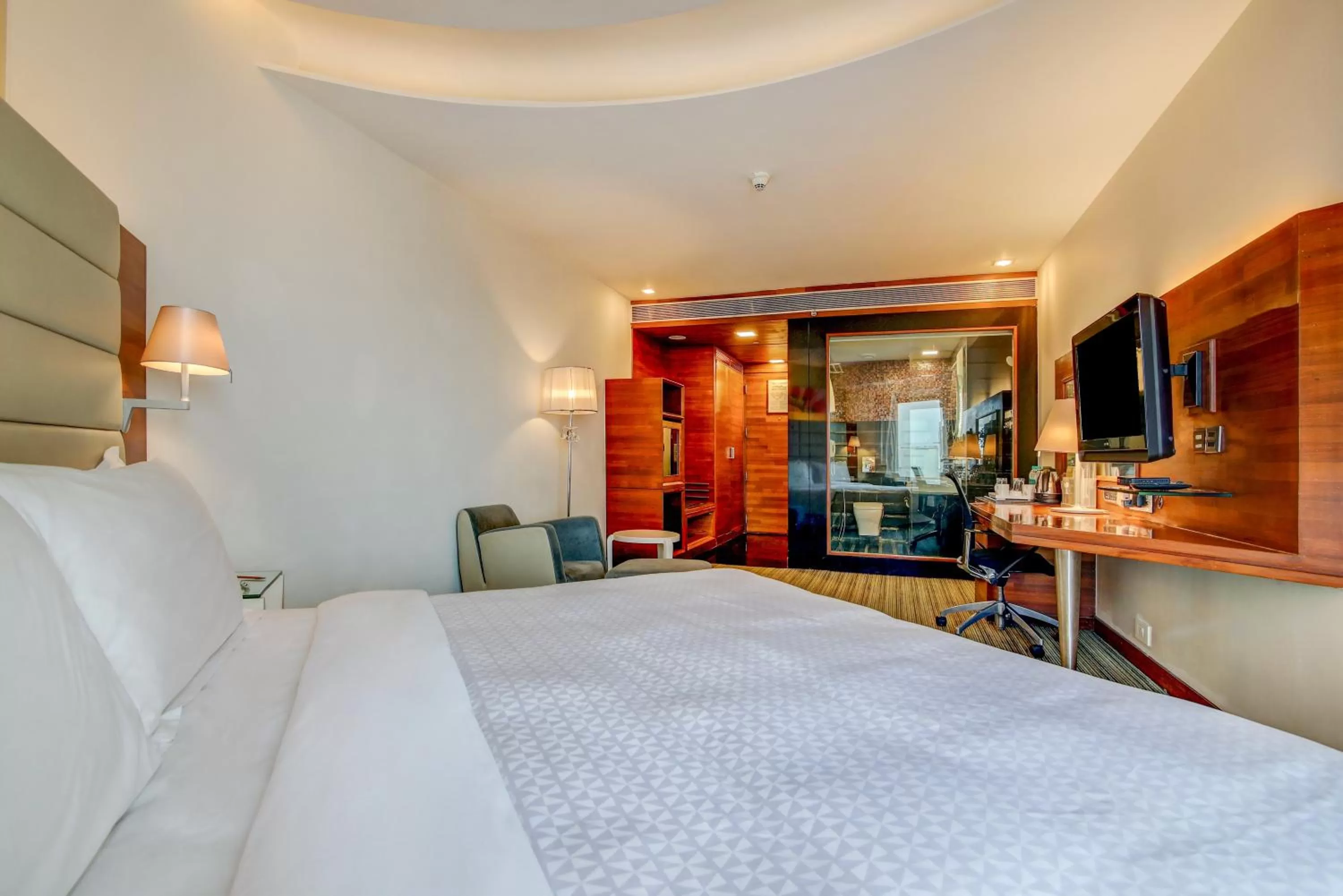 Property building, Bed in Four Points By Sheraton Visakhapatnam