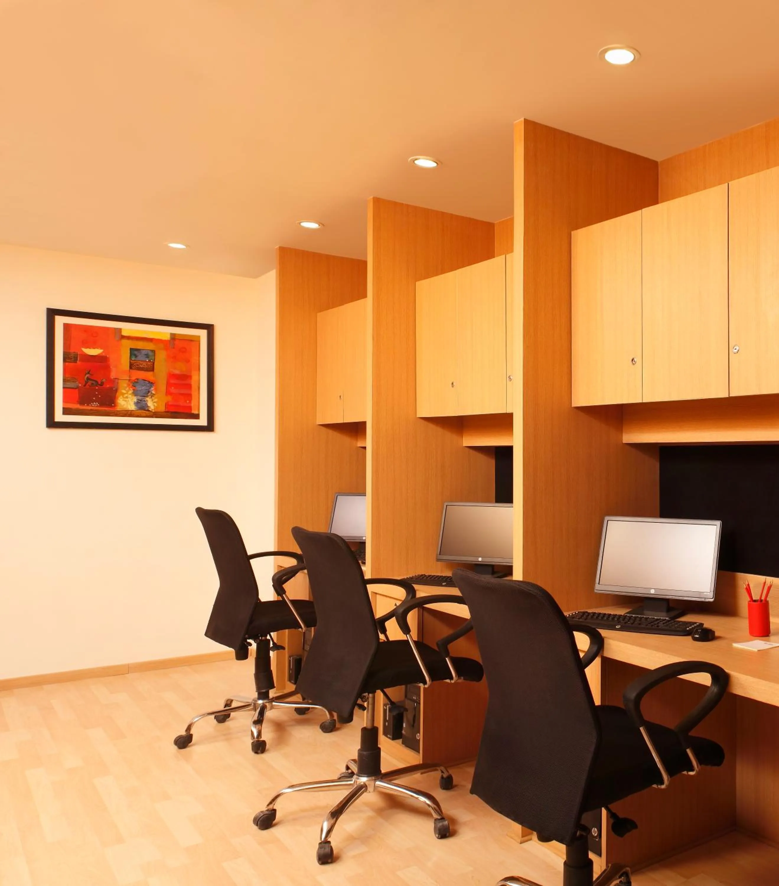 Business facilities in Red Fox by Lemon Tree Hotels, East Delhi