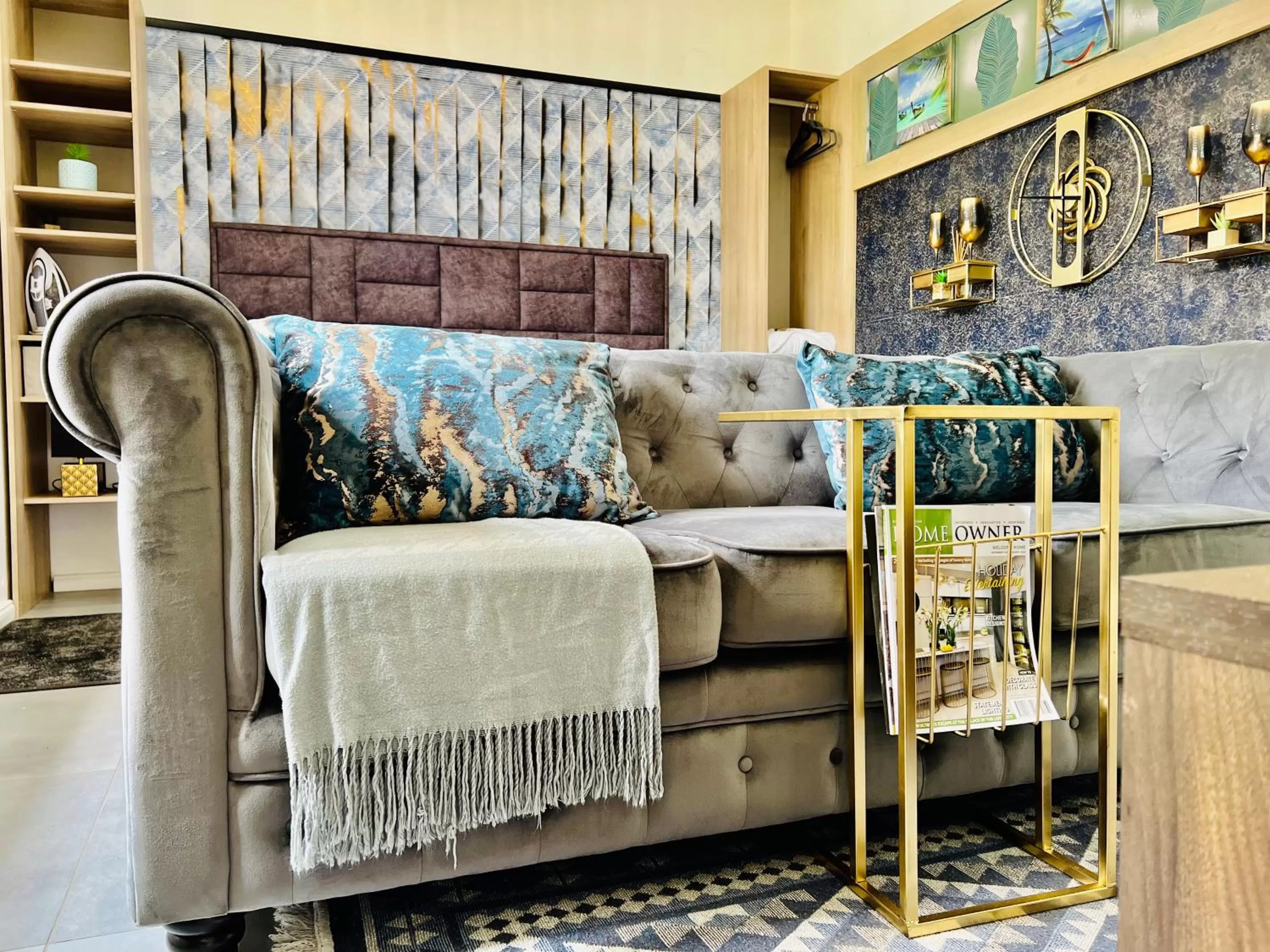 Seating Area in 24 On Basil Inventive suites