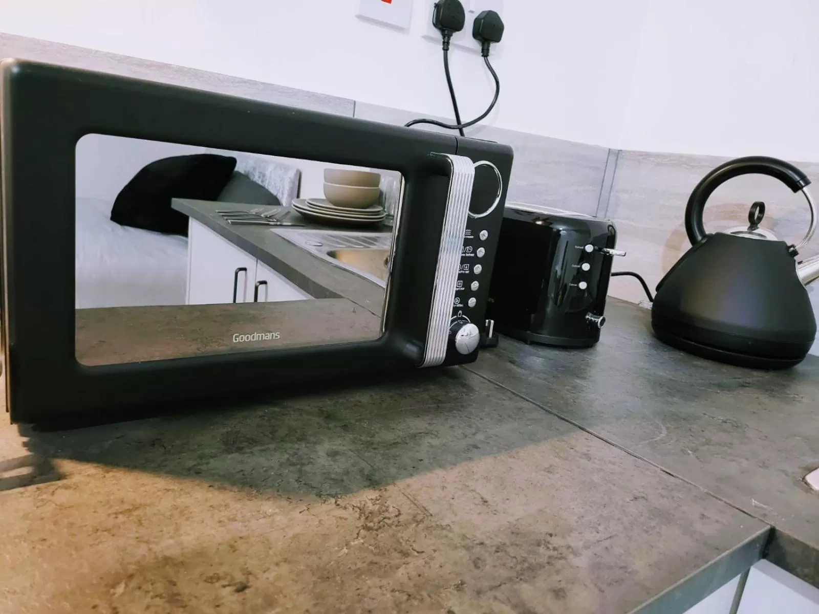 Coffee/tea facilities in Easy Living Nottingham - Burns Street