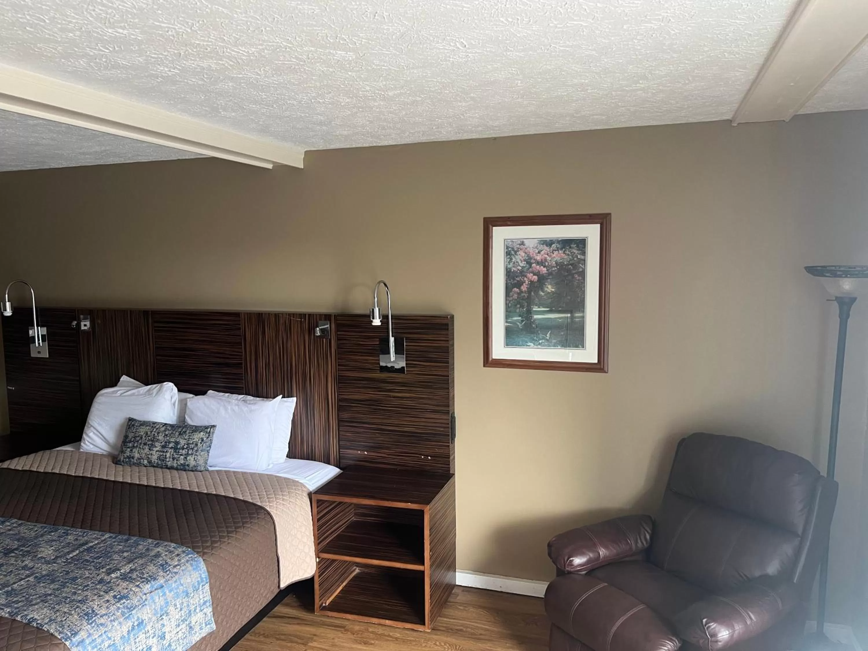 King Room in Towne inn