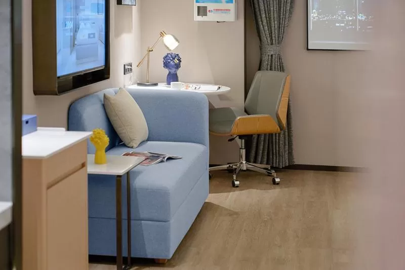 Seating Area in Fengyue Light Shang Hotel Guangzhou Baiyun Airport Store