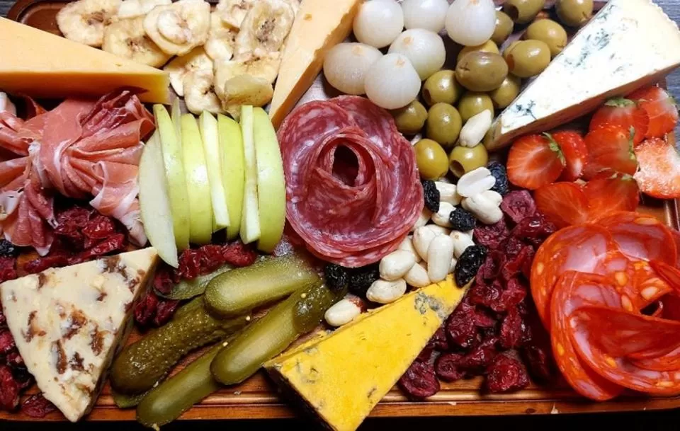 Food and drinks in Kings Boutique Hotel