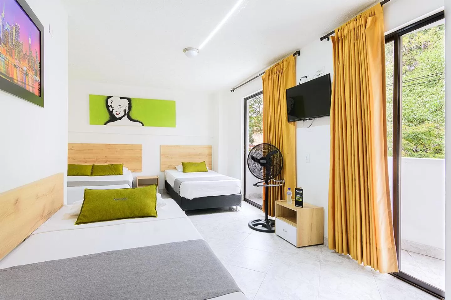 Bed in Hotel Balcones del Estadio