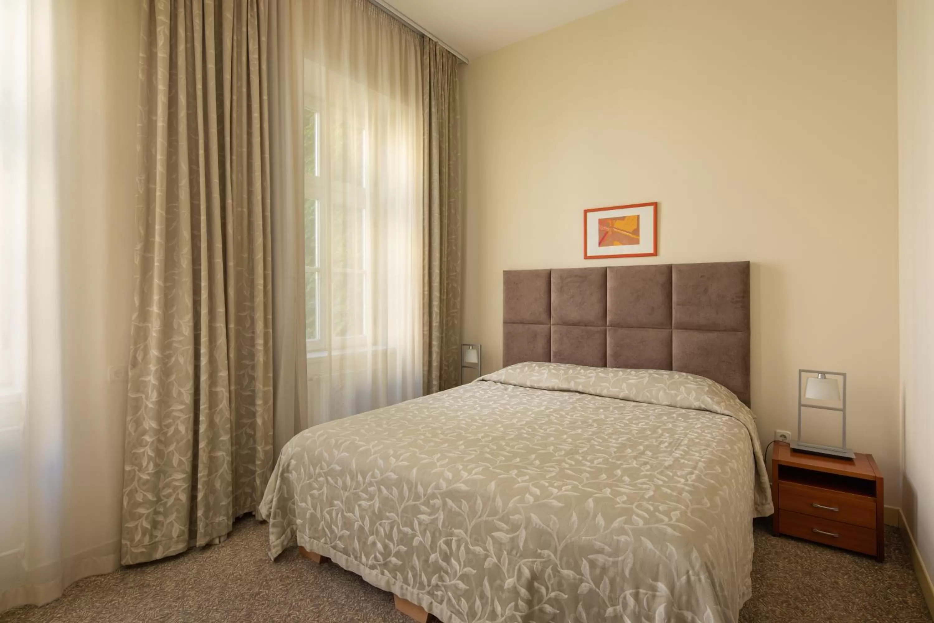 Bedroom, Bed in Mamaison Residence Izabella Budapest