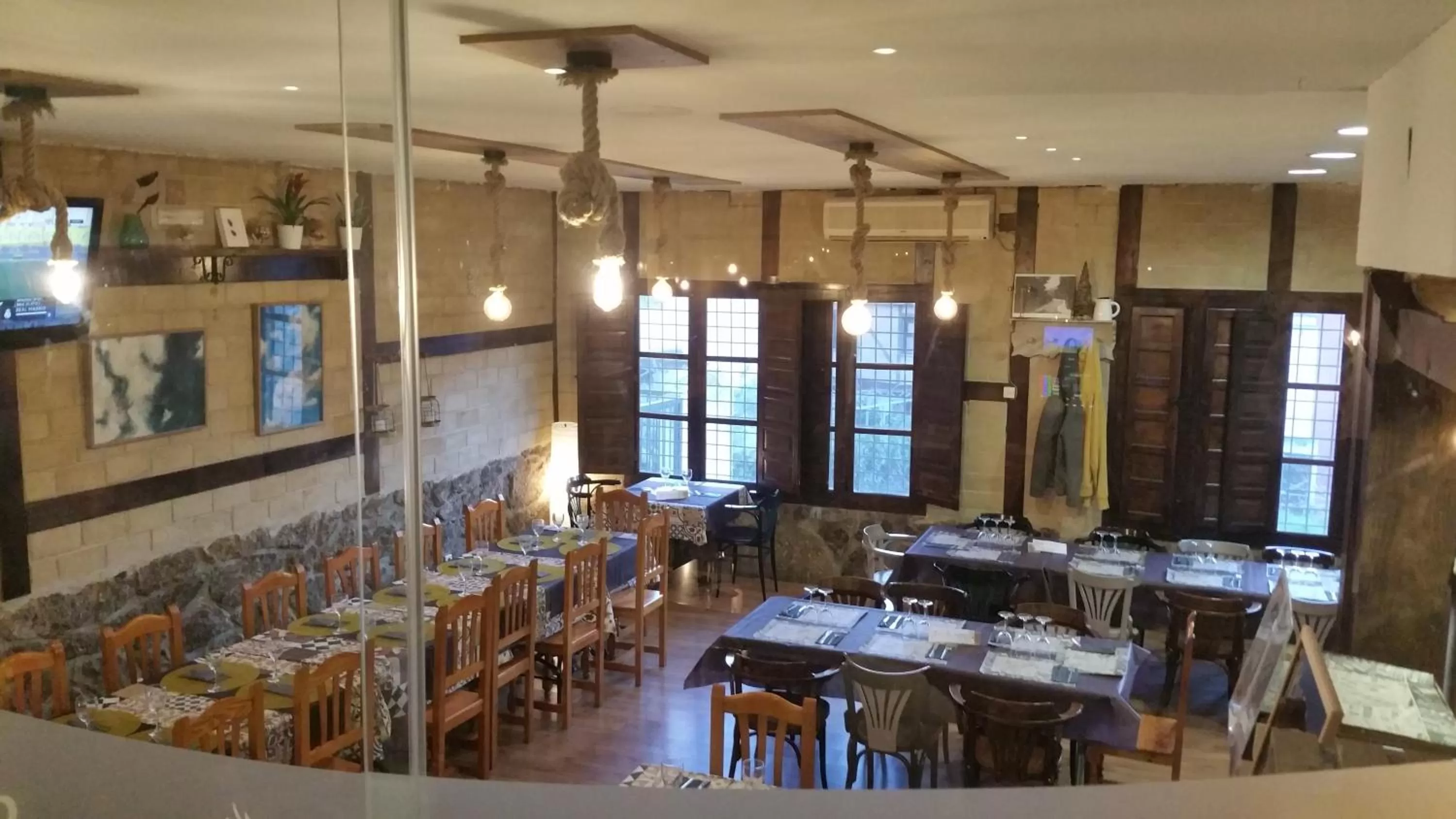 Restaurant/places to eat in Hotel Judería Valle del Jerte