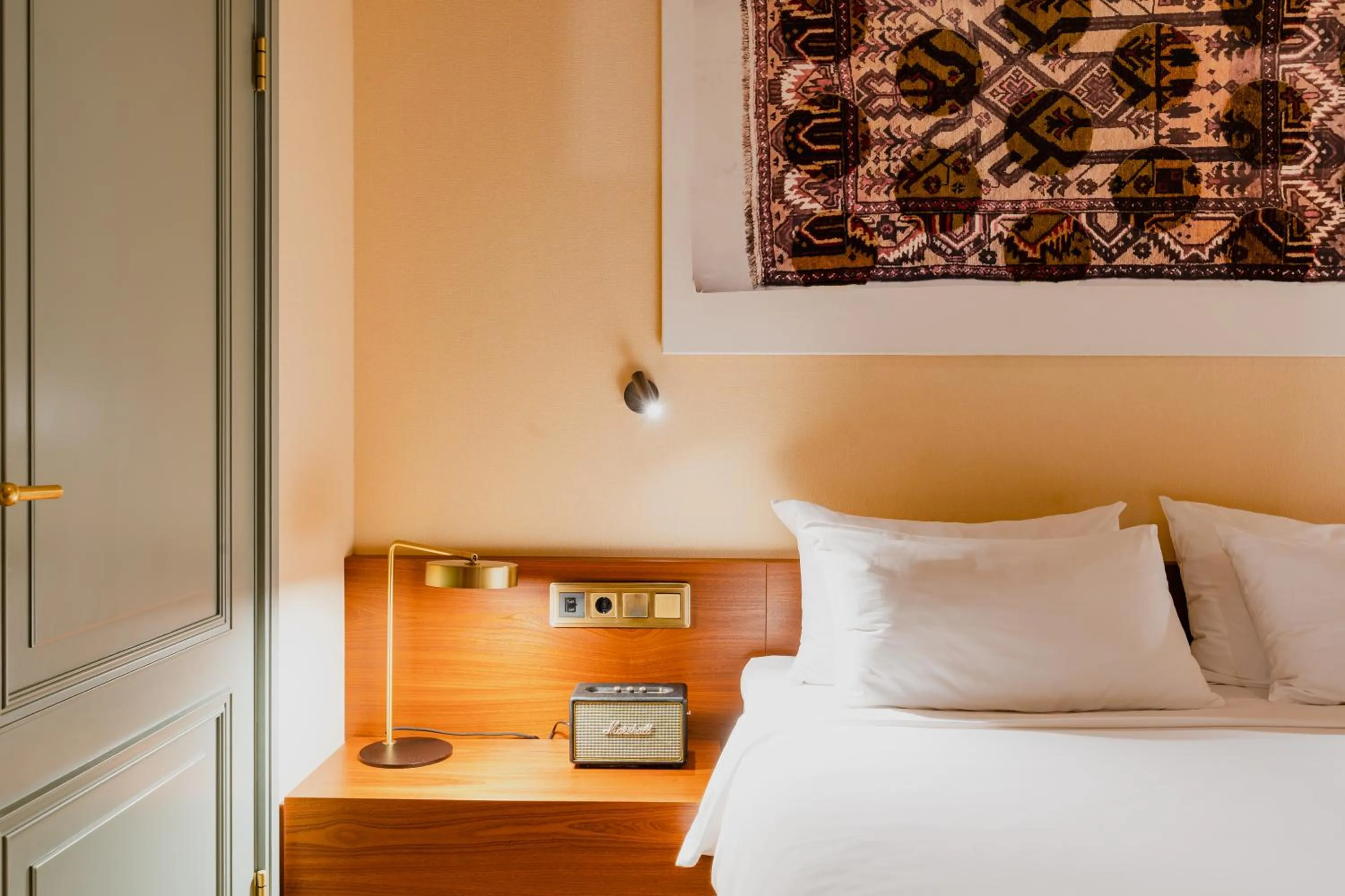 Bed in Hotel Mercier