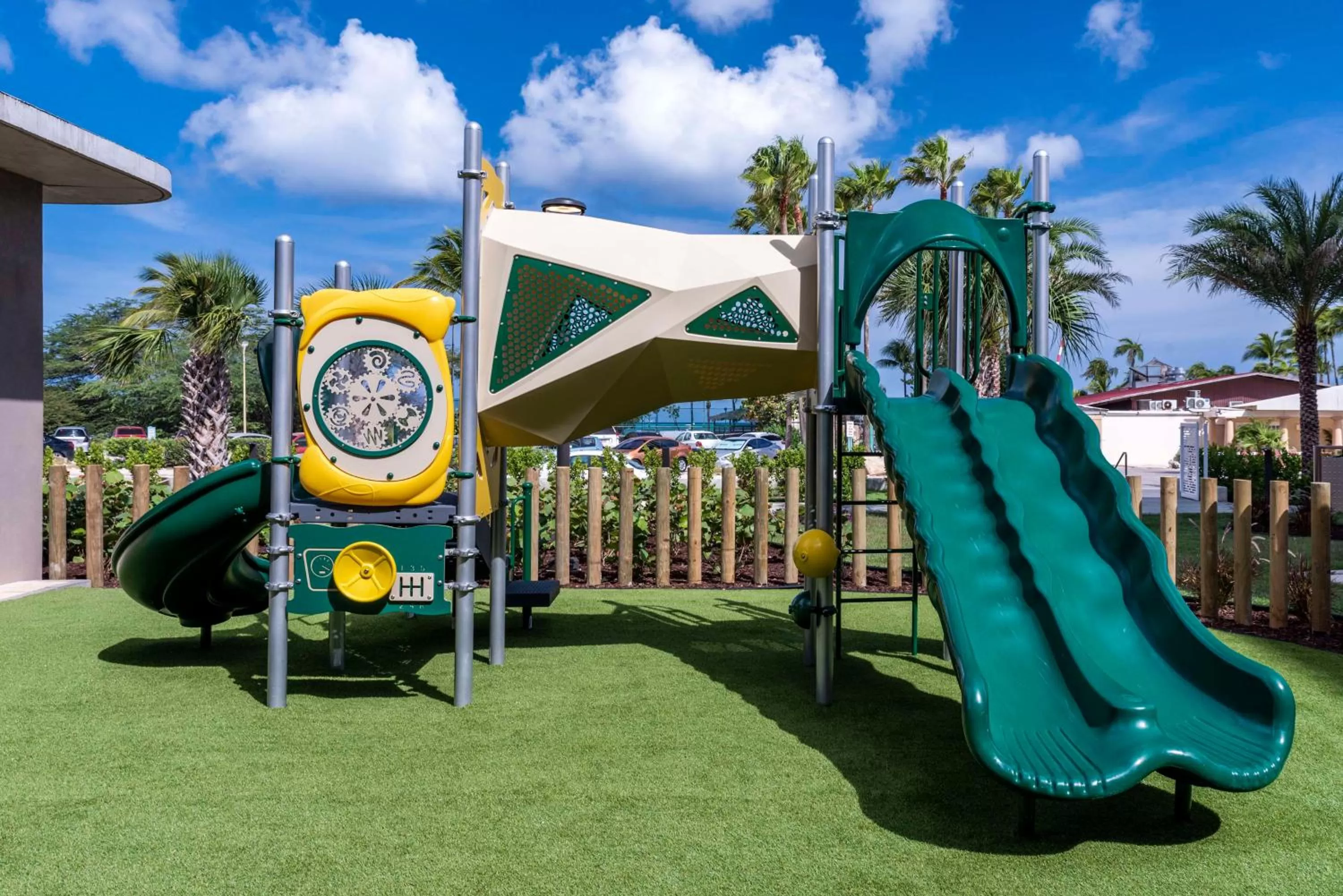 Sports in Embassy Suites By Hilton Aruba Beach Resort