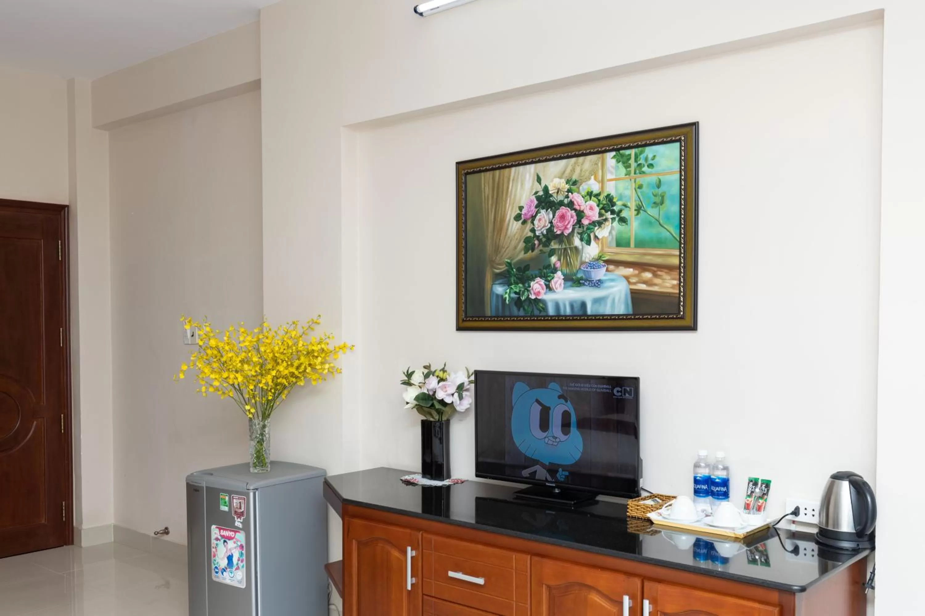 TV and multimedia in Queen Garden Hotel & Apartment