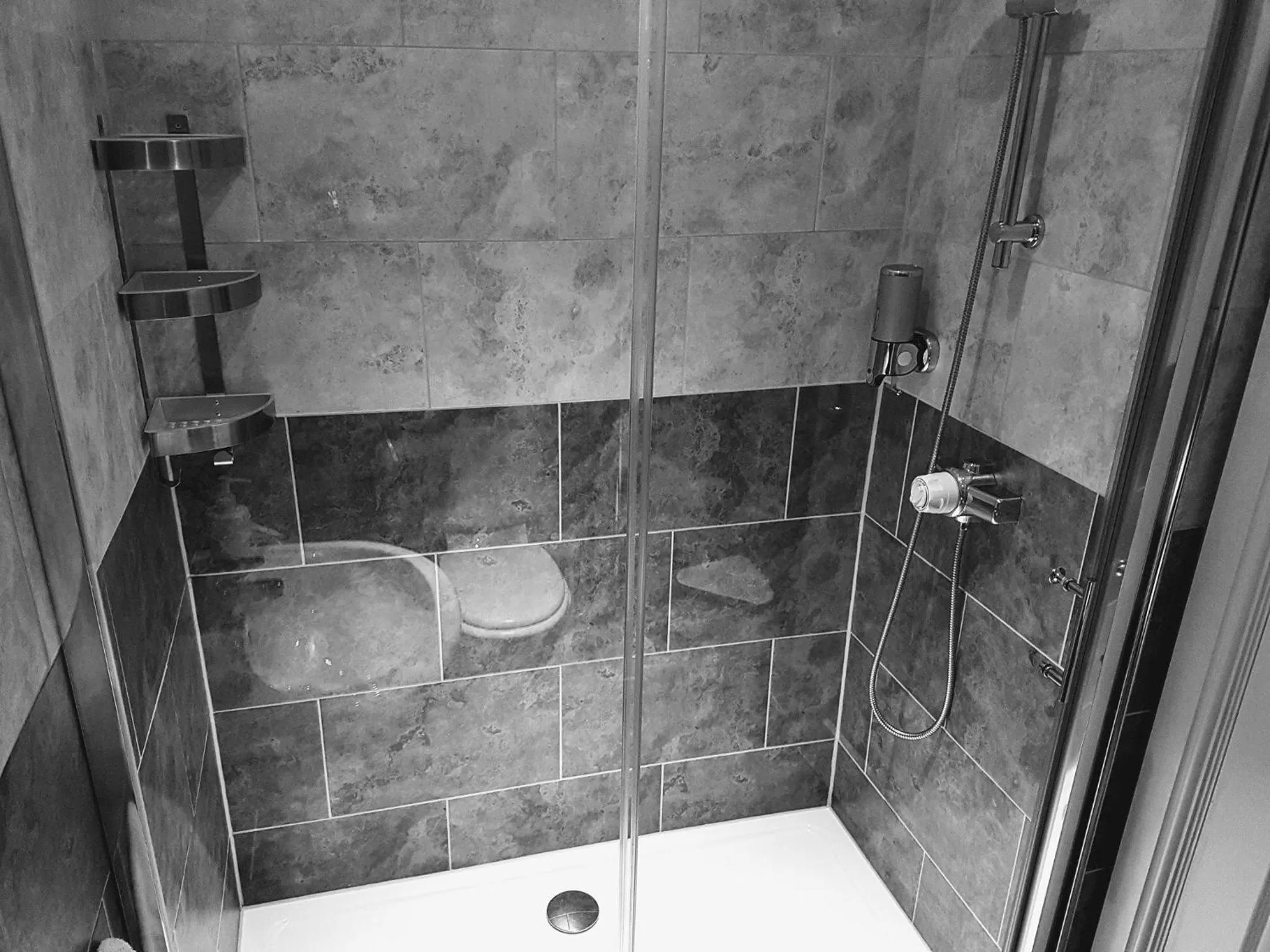 Shower in Boat House Super Suites