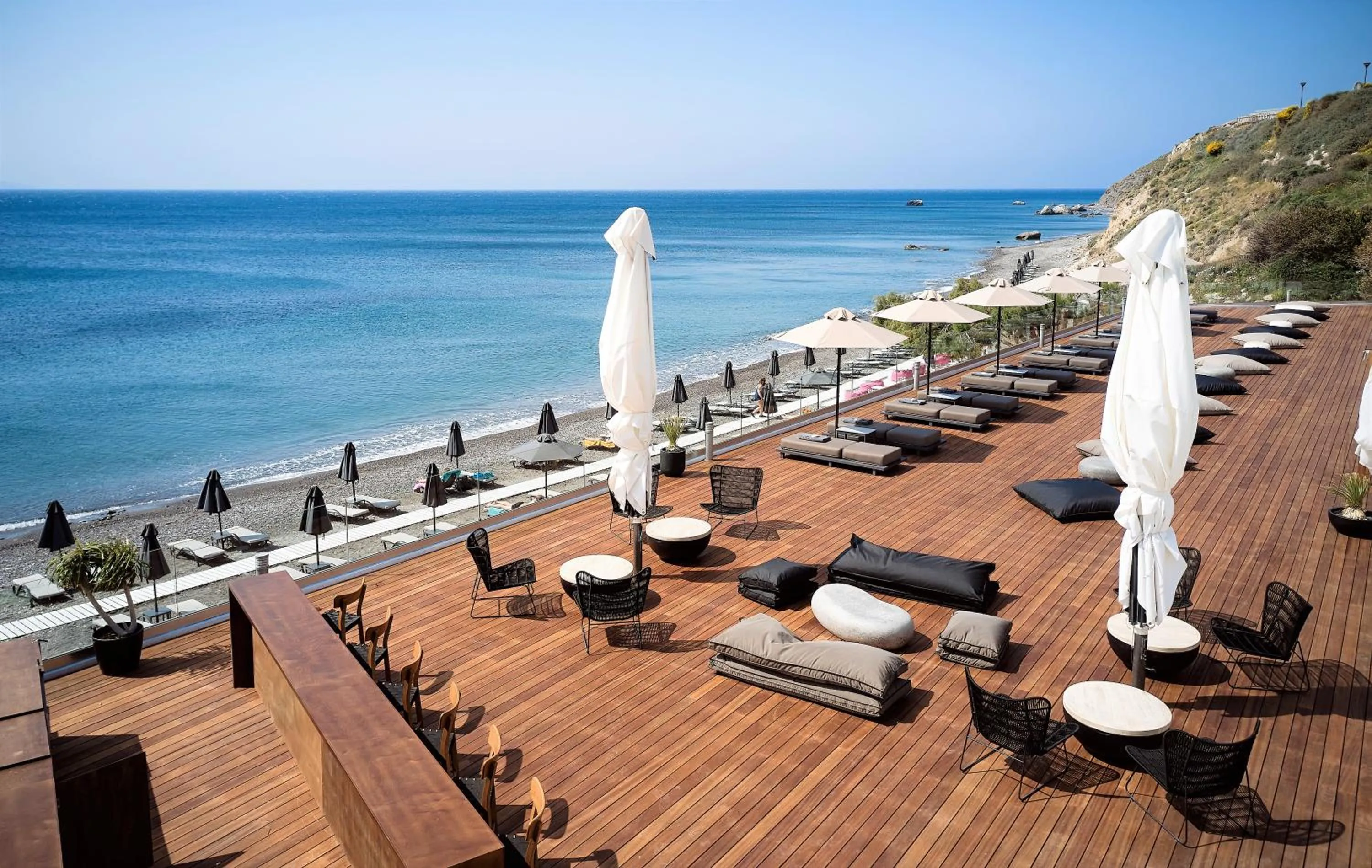 Lounge or bar in Dimitra Beach Hotel & Suites