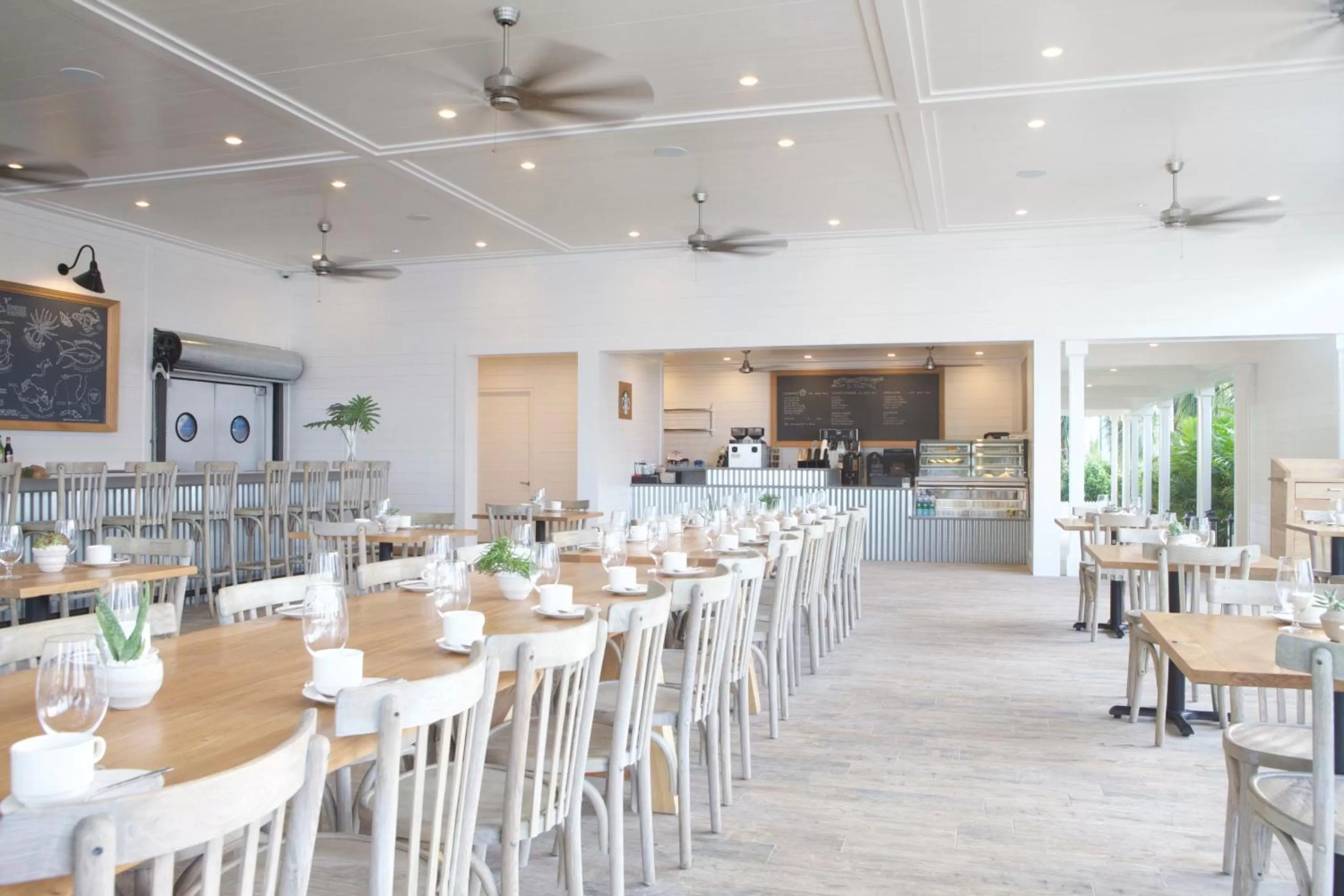 Restaurant/places to eat in Oceans Edge Key West