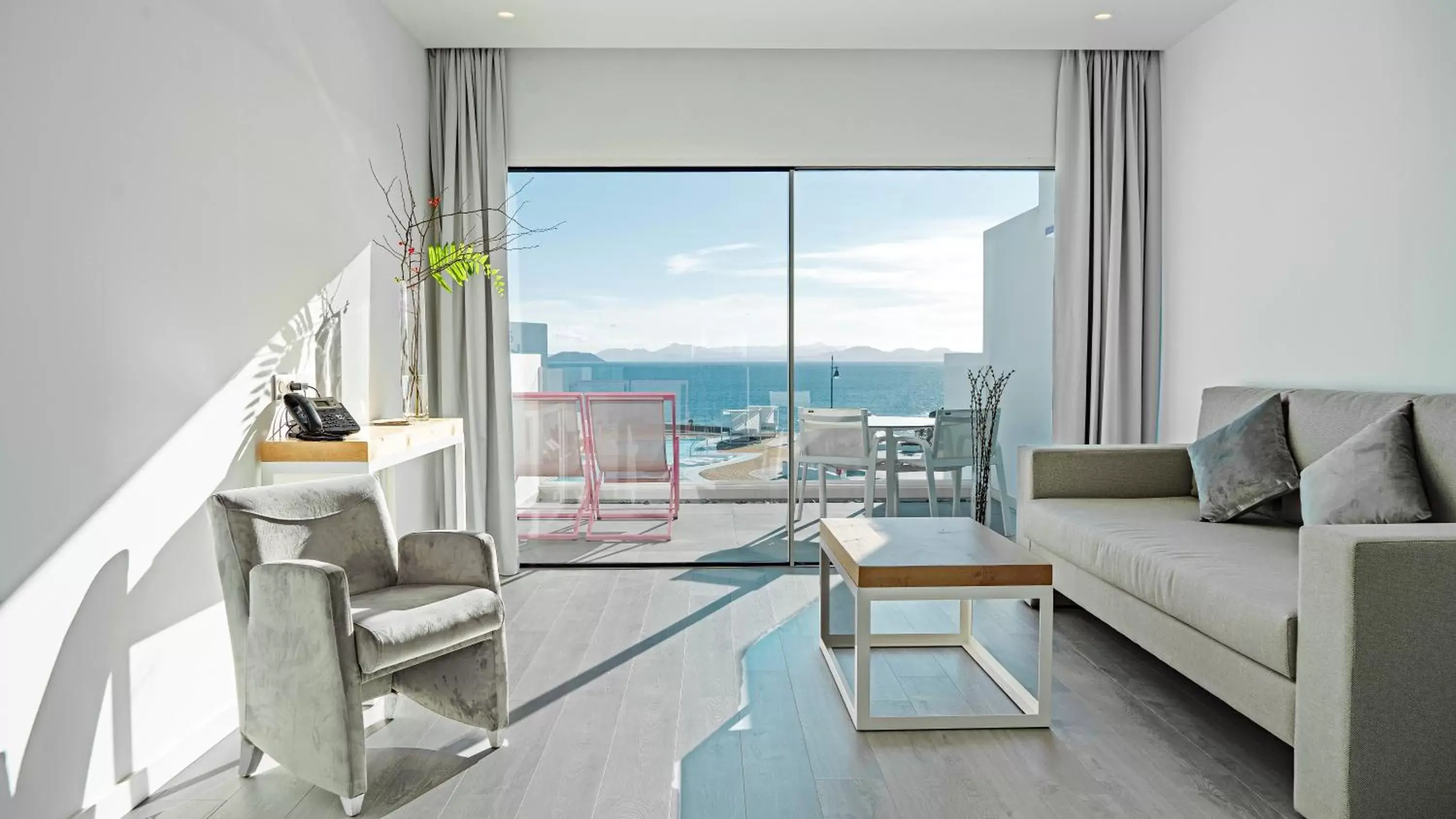 Standard Twin Room with Sea View in CalaLanzarote Suites Hotel - Adults Only Standard Twin Room with Sea View in CalaLanzarote Suites Hotel - Adults Only