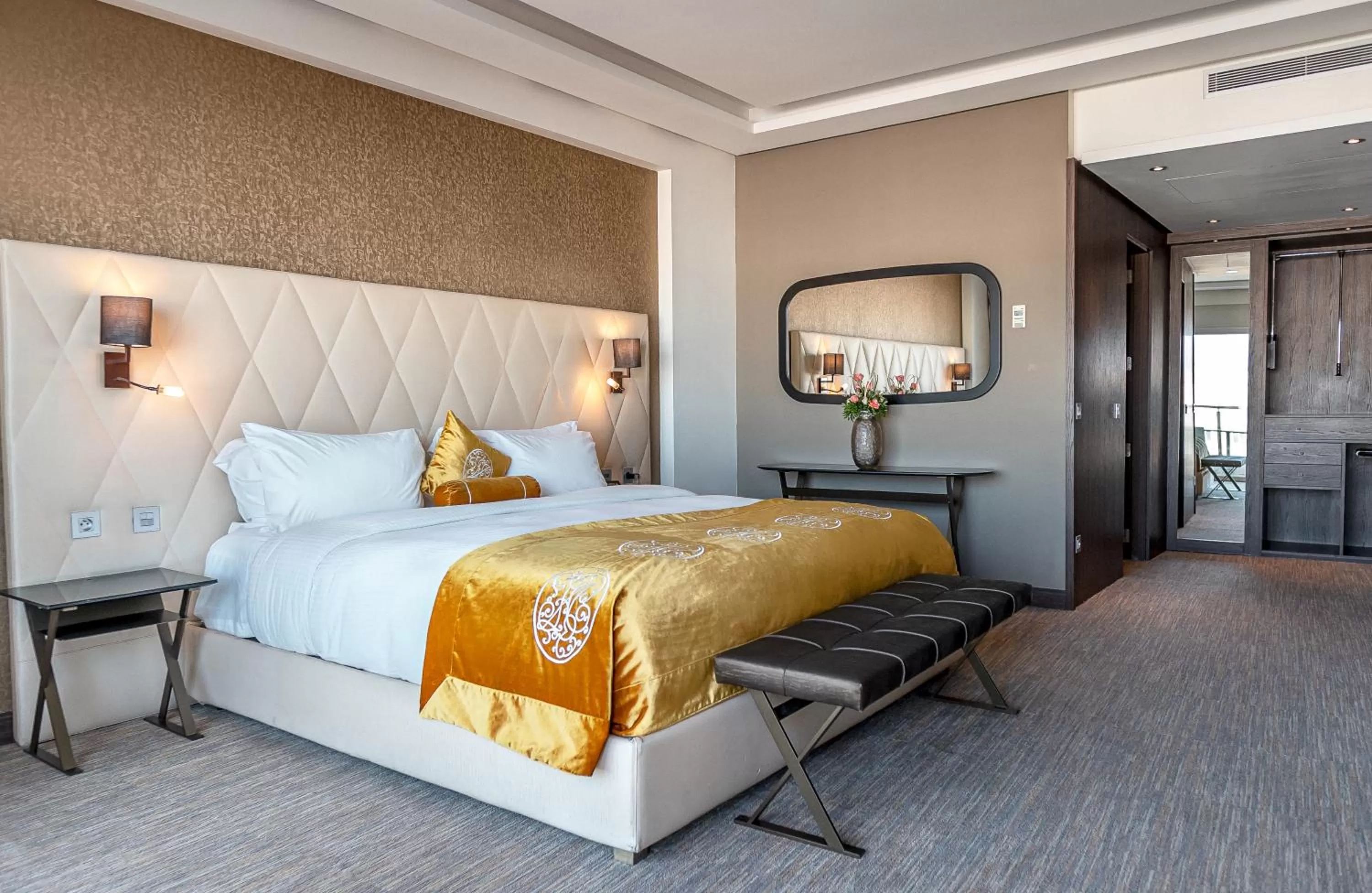 Bed in Royal Tulip City Center