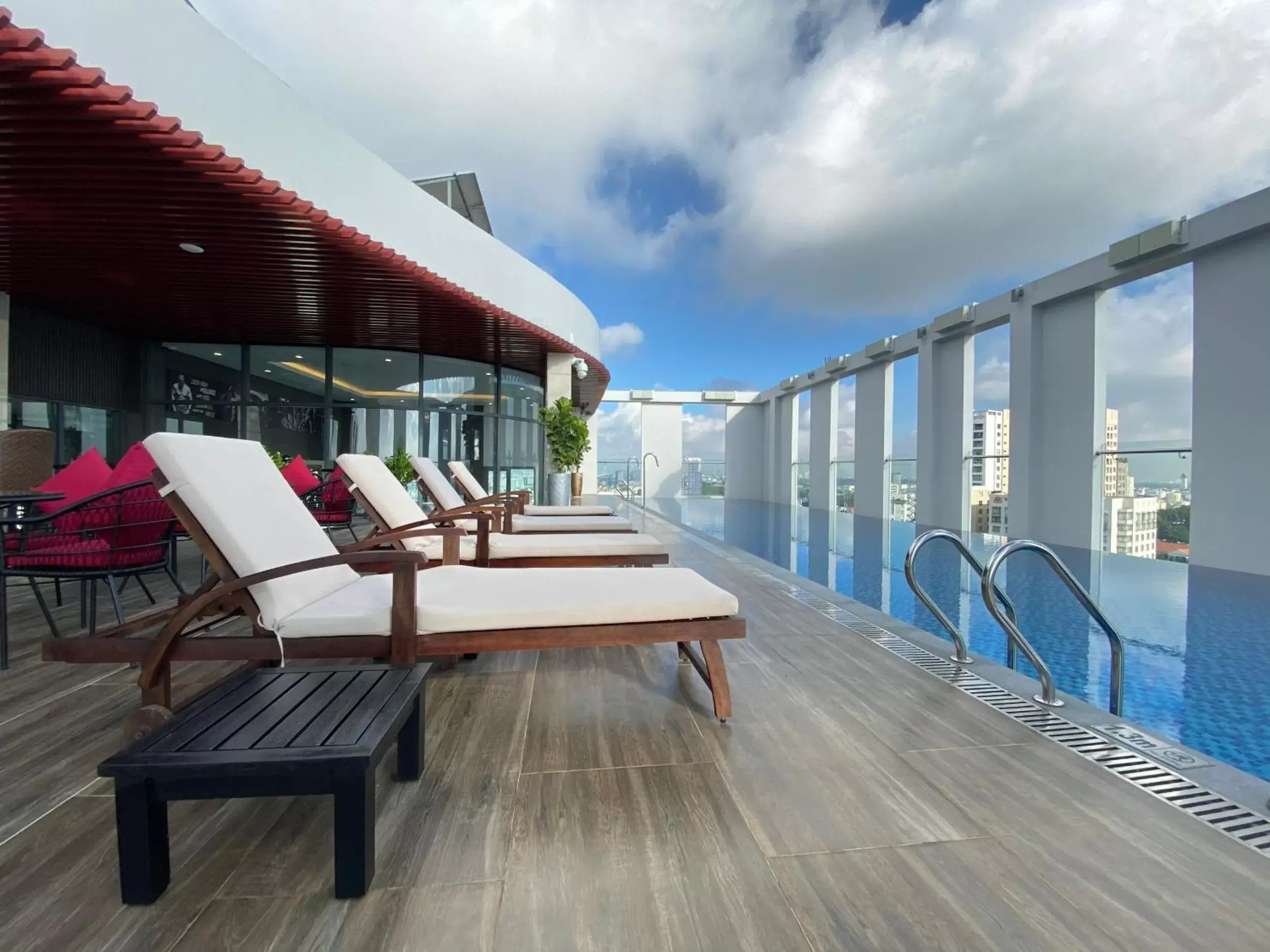 Muong Thanh Luxury Saigon Hotel Muong Thanh Luxury Saigon Hotel